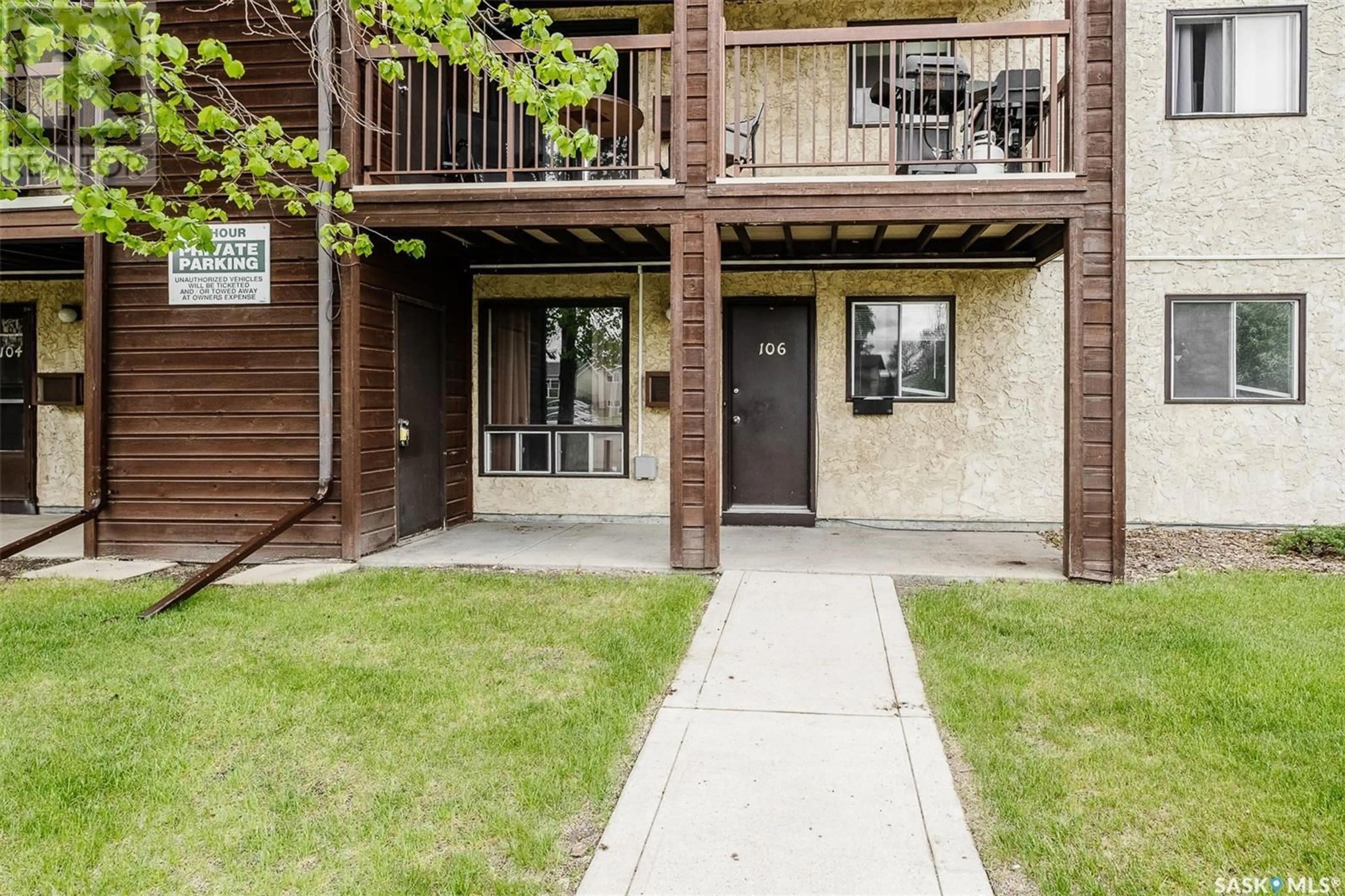 Patio, street for 51 - 106 RODENBUSH DRIVE, Regina Saskatchewan S4R8C7