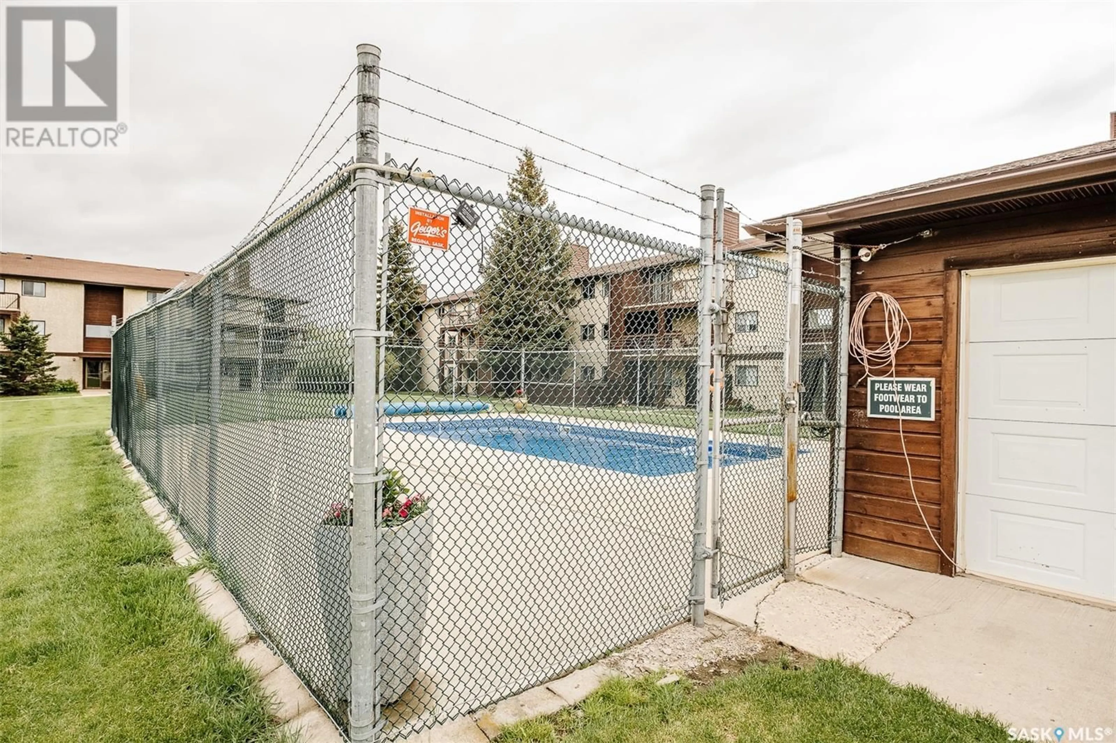 Pool for 51 - 106 RODENBUSH DRIVE, Regina Saskatchewan S4R8C7