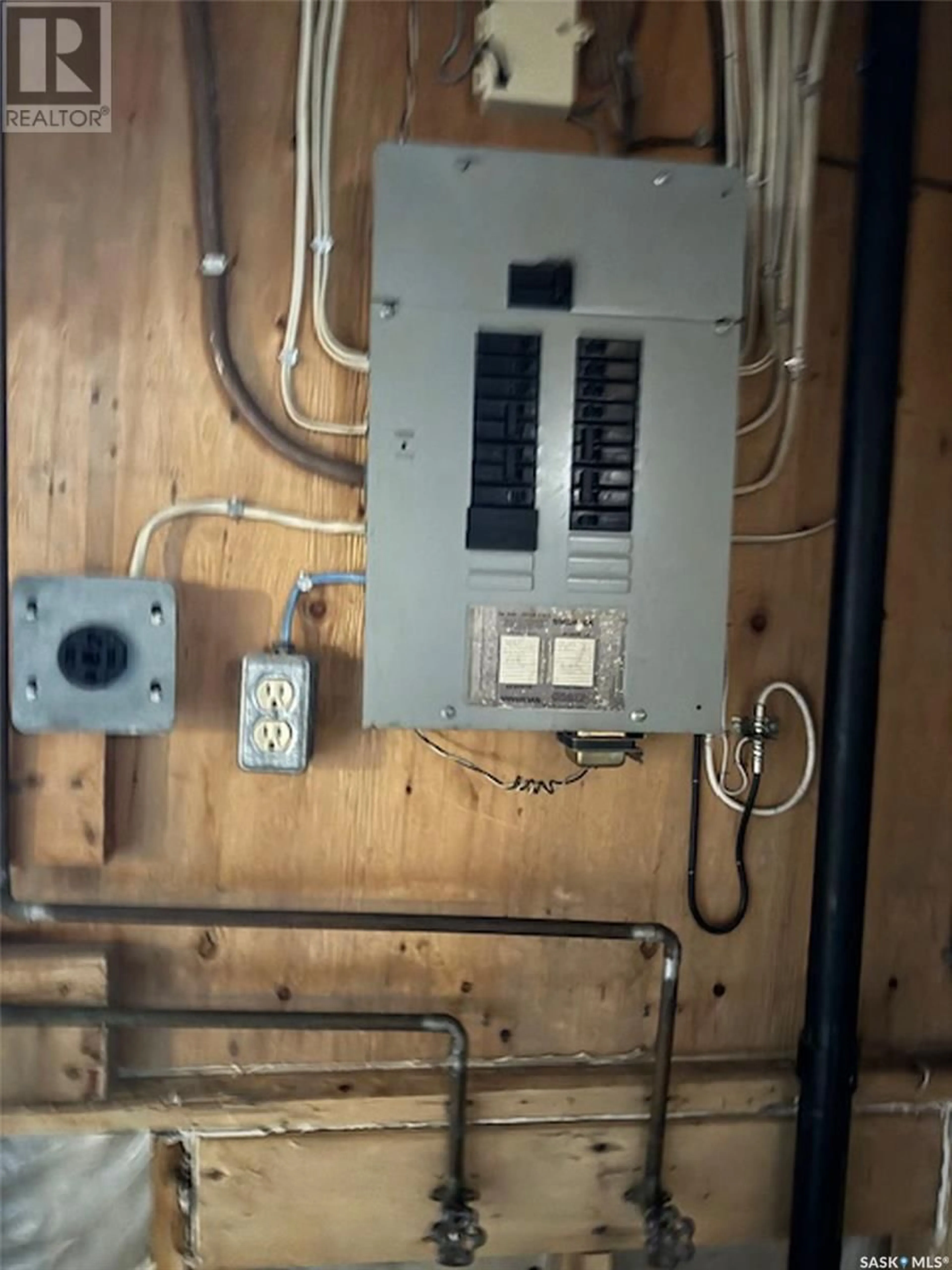A pic of a room for 143 4TH STREET, Pierceland Saskatchewan S0M2K0
