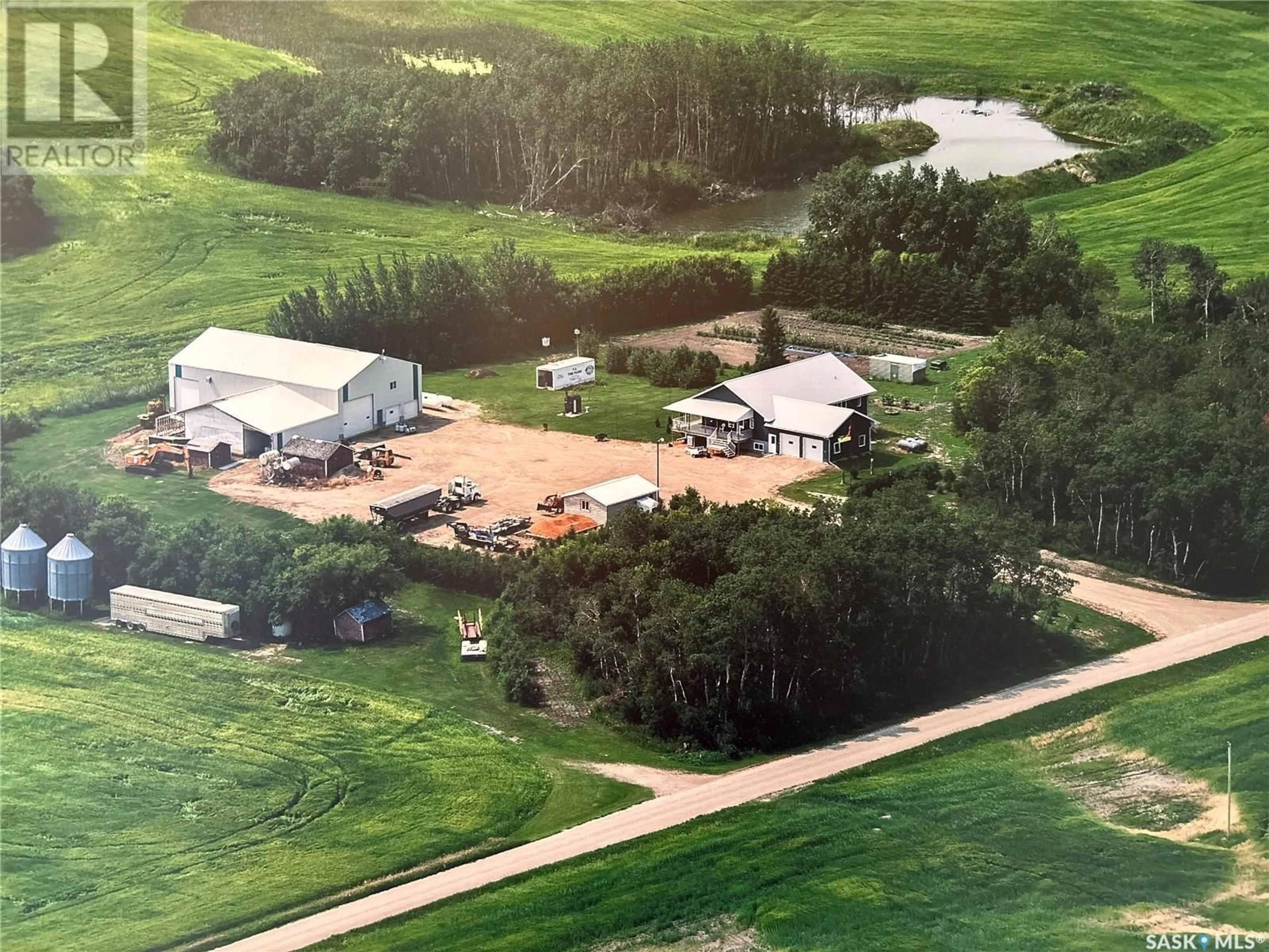 A pic from outside/outdoor area/front of a property/back of a property/a pic from drone, unknown for WARD ACREAGE, Leroy Rm No. 339 Saskatchewan S0K2P0