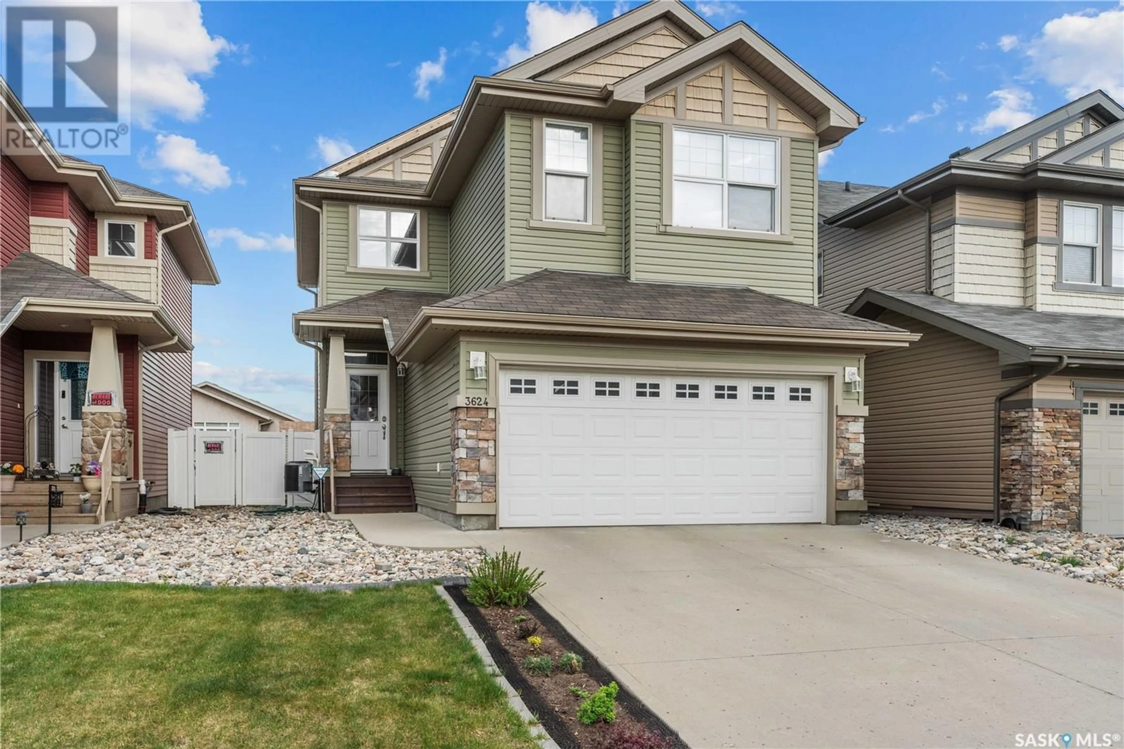 Home with vinyl exterior material, street for 3624 GREEN BANK ROAD, Regina Saskatchewan S4V1M4