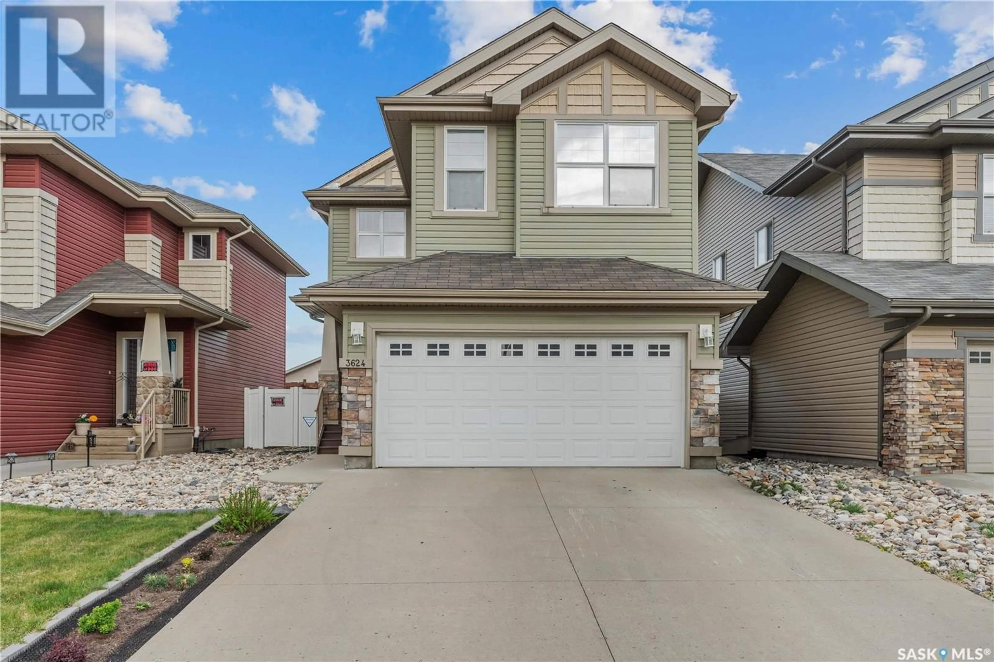 Home with vinyl exterior material, street for 3624 GREEN BANK ROAD, Regina Saskatchewan S4V1M4