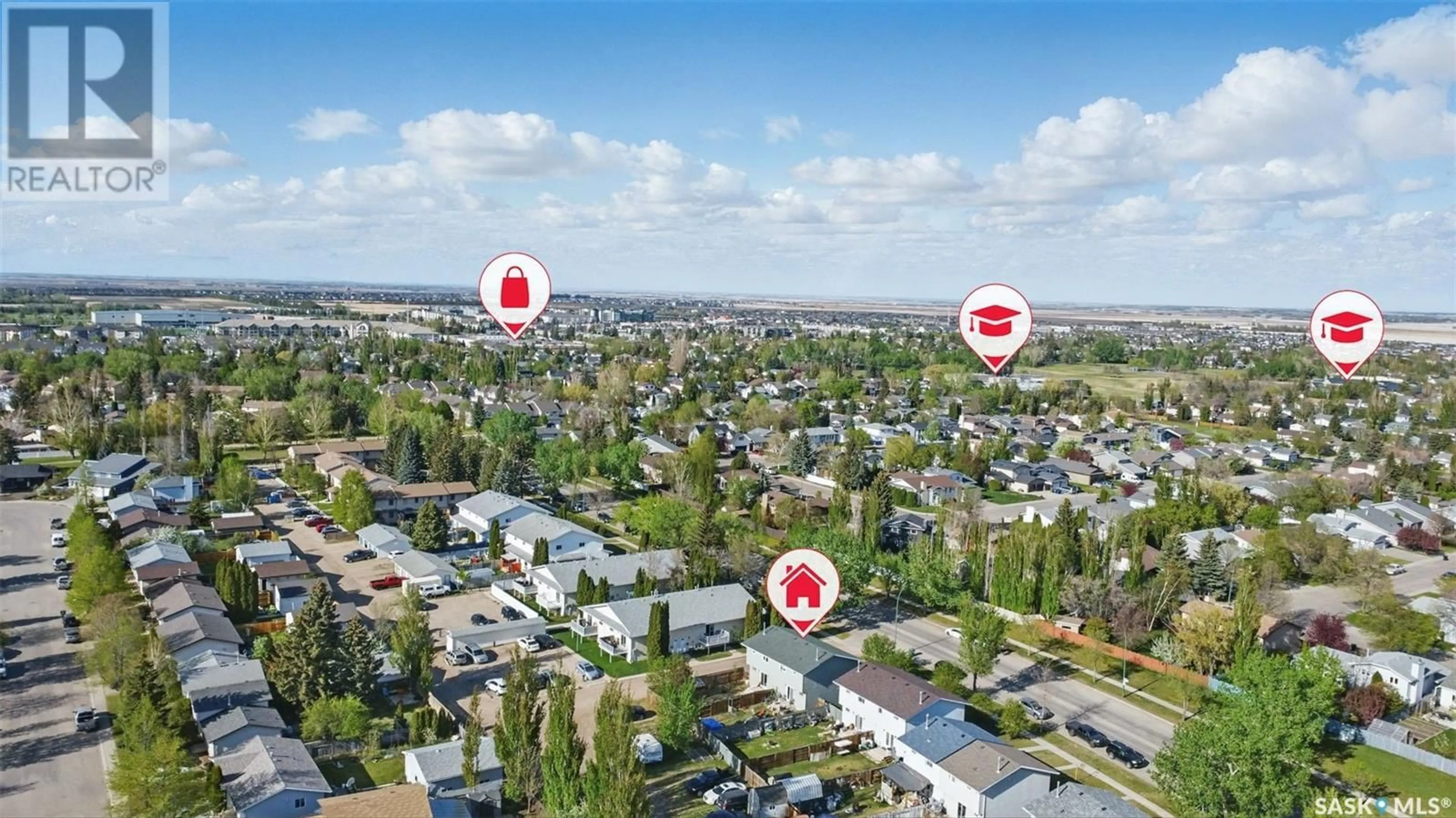 A pic from outside/outdoor area/front of a property/back of a property/a pic from drone, city buildings view from balcony for 434 & 436 BERINI DRIVE, Saskatoon Saskatchewan S7N3N5