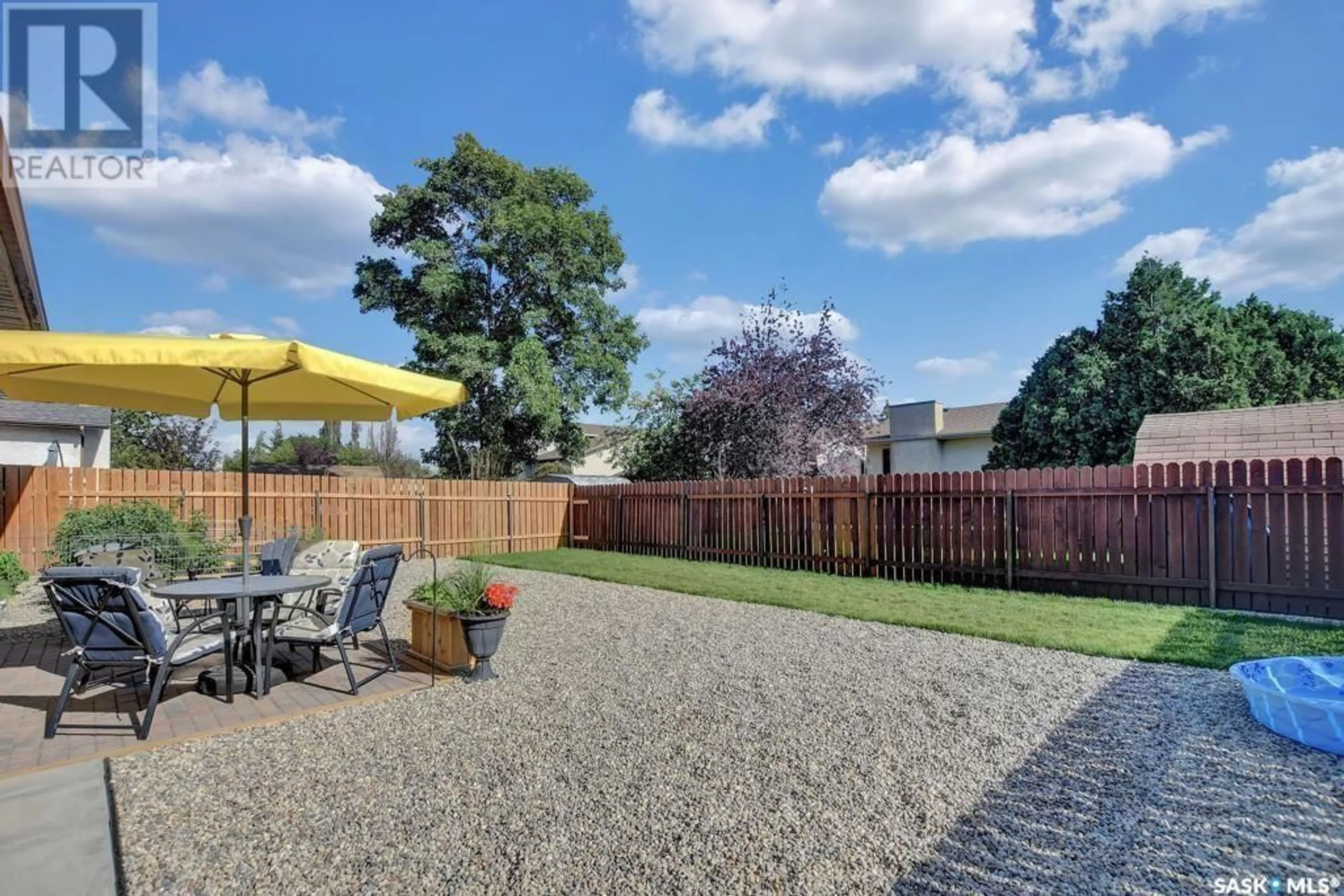 Patio, street for 7211 SHERWOOD DRIVE, Regina Saskatchewan S4X2V5