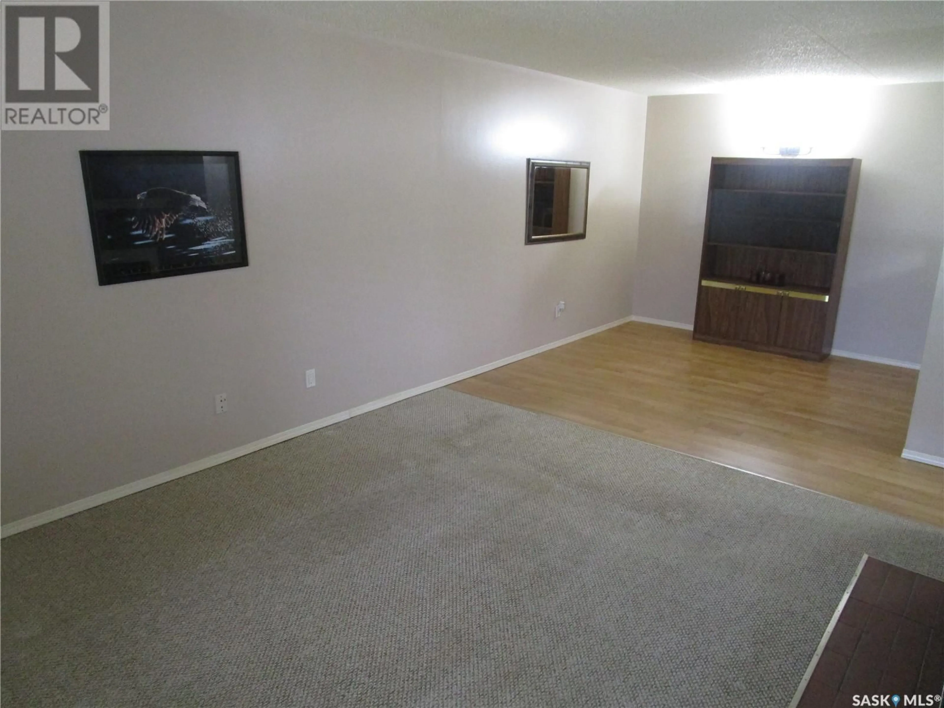 A pic of a room for 160 - 184 GORE PLACE, Regina Saskatchewan S4T7S4