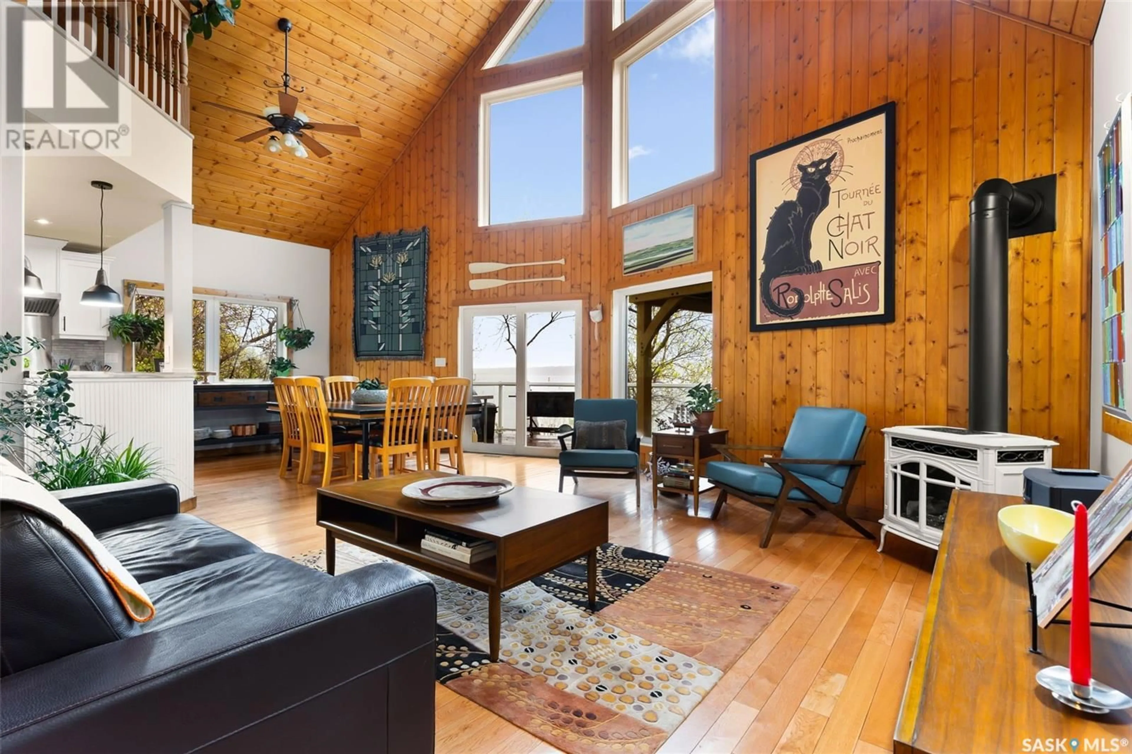 Living room with furniture, wood/laminate floor for 4 AARON DRIVE, Echo Lake Saskatchewan S0G1S0
