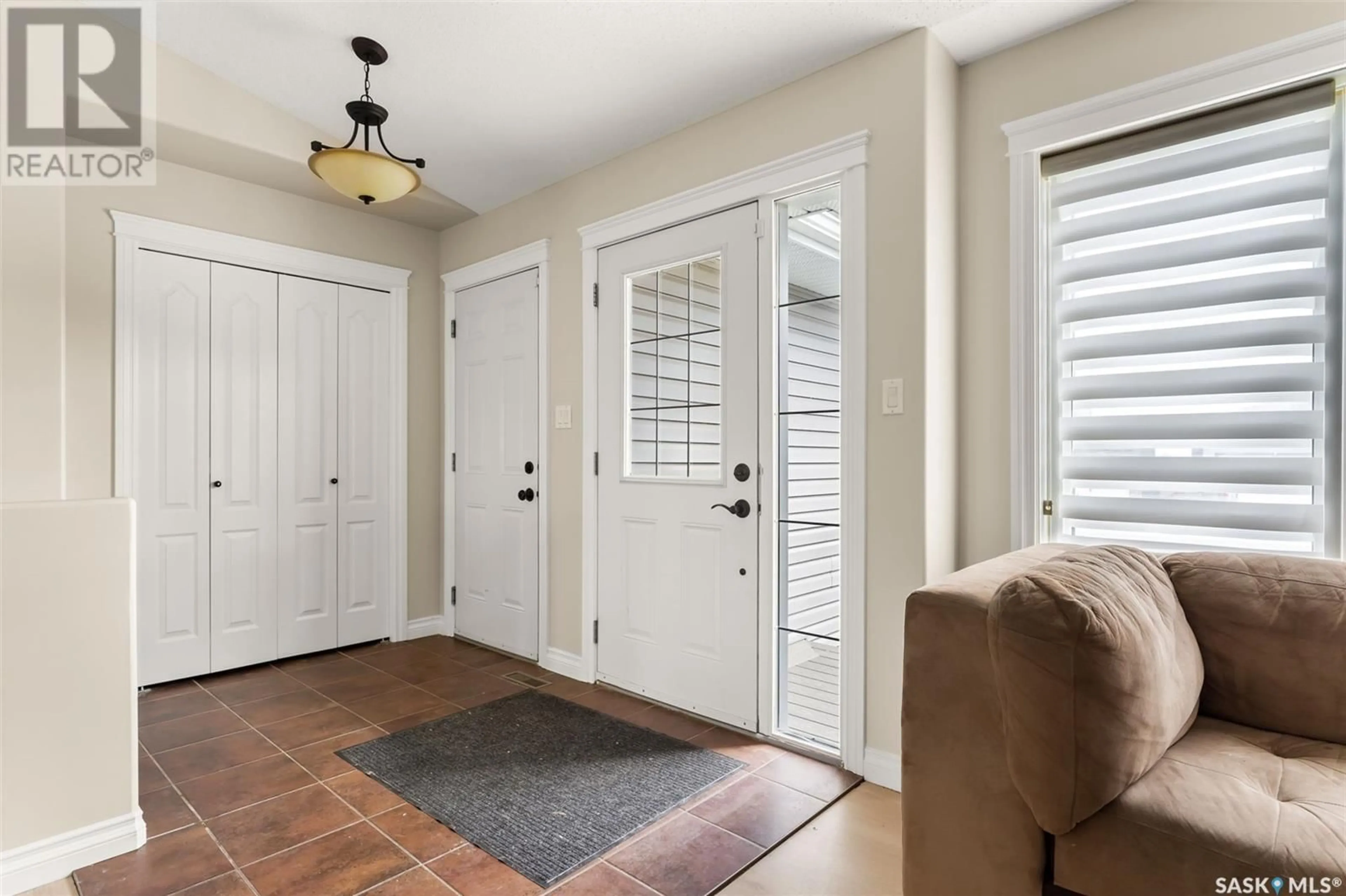 Indoor entryway for 110 CENTENNIAL DRIVE, Grand Coulee Saskatchewan S4M0A3