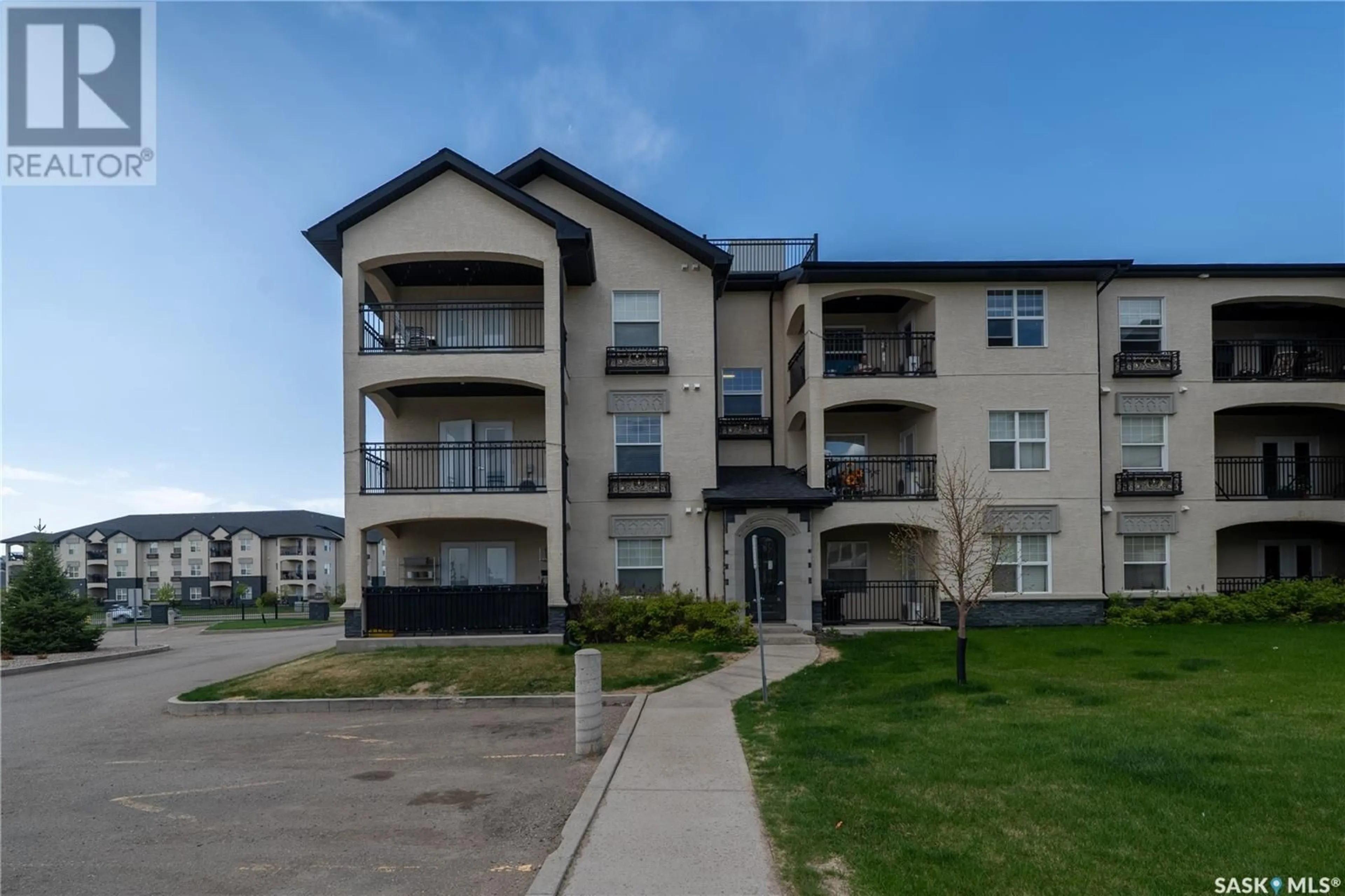 Unknown for 220 1545 NEVILLE DRIVE, Regina Saskatchewan S4Z0A7