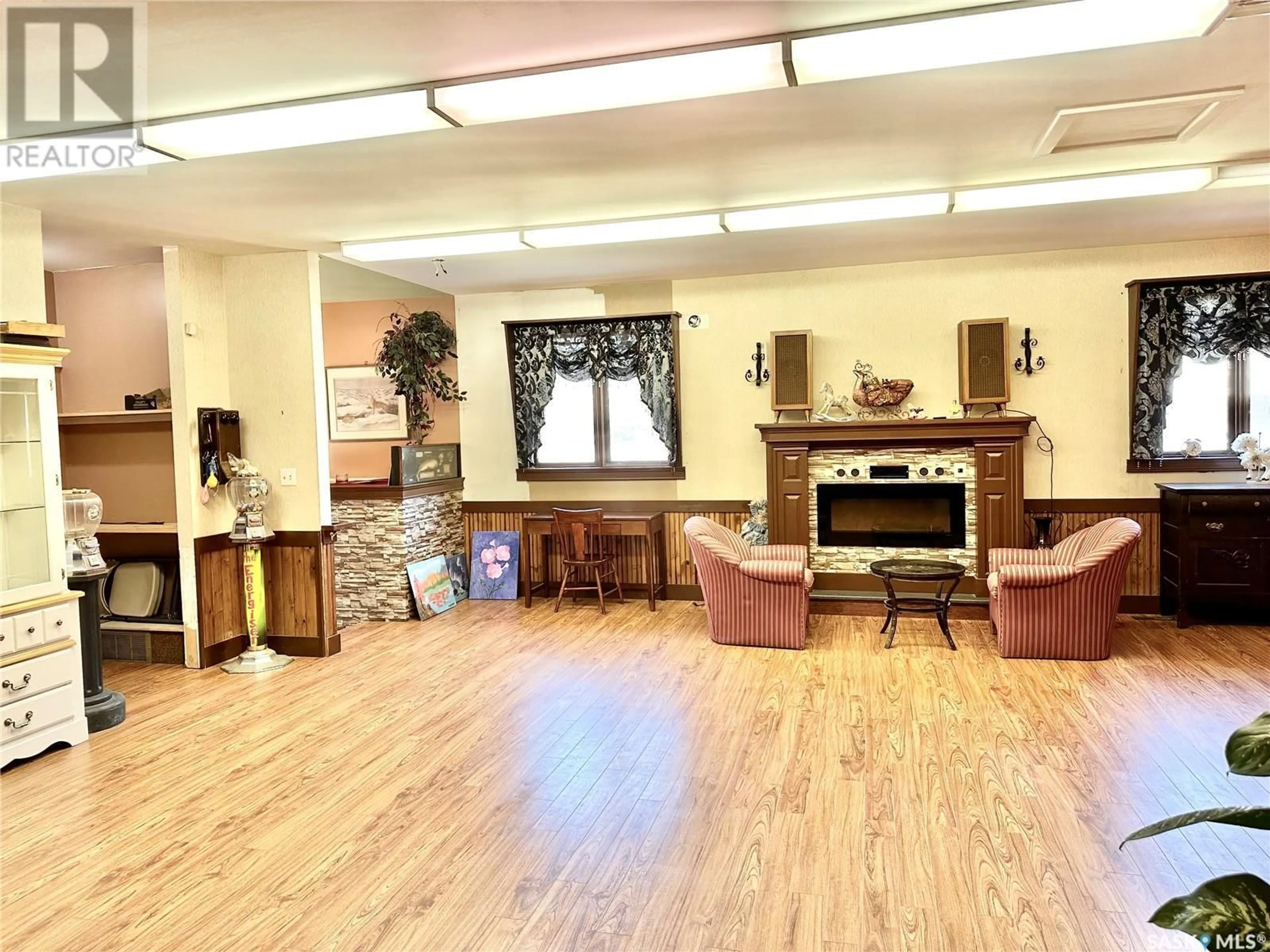 Lobby for 102 1ST AVENUE, Marcelin Saskatchewan S0J1R0