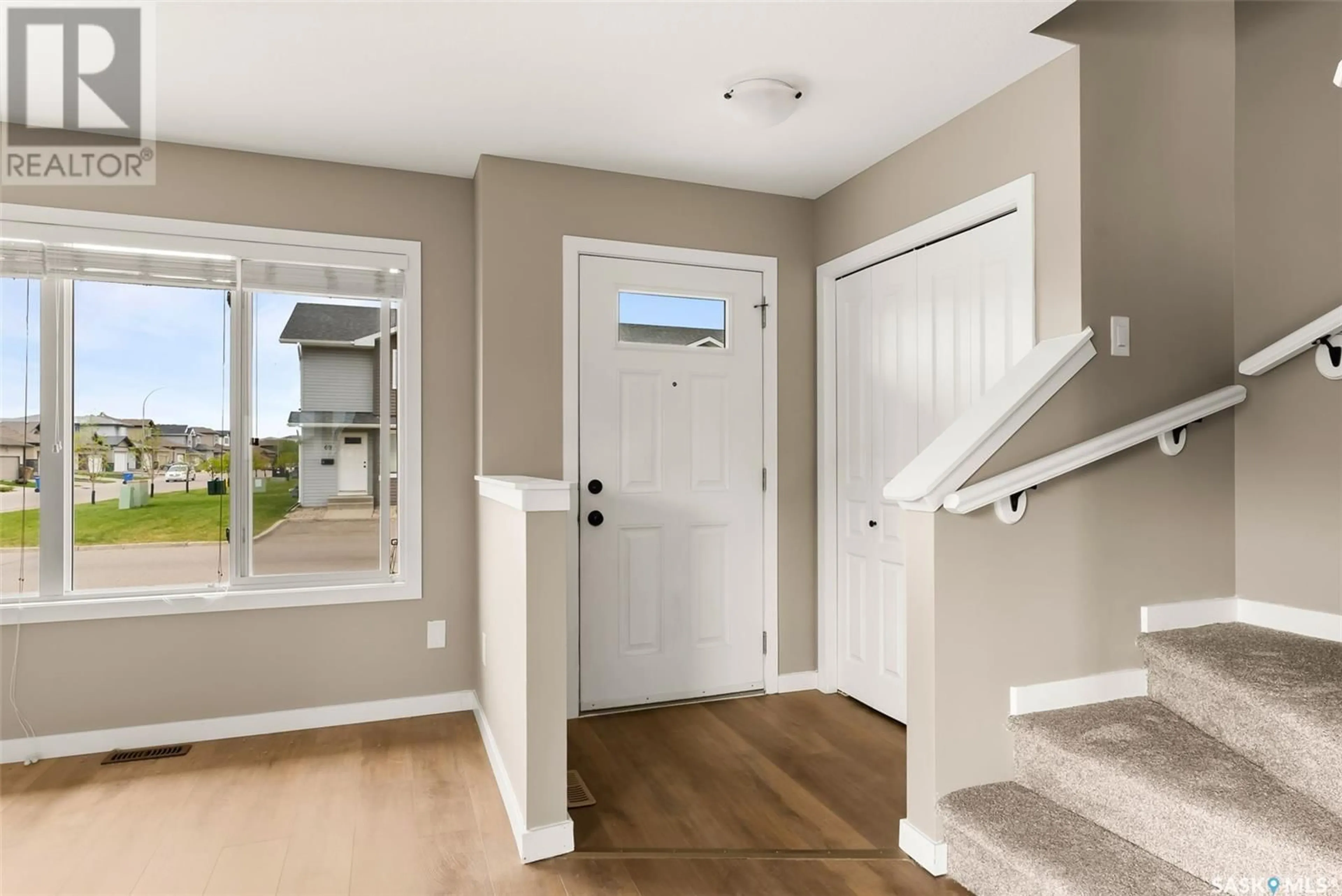 Indoor entryway for 68 4850 HARBOUR LANDING DRIVE, Regina Saskatchewan S4W0K9