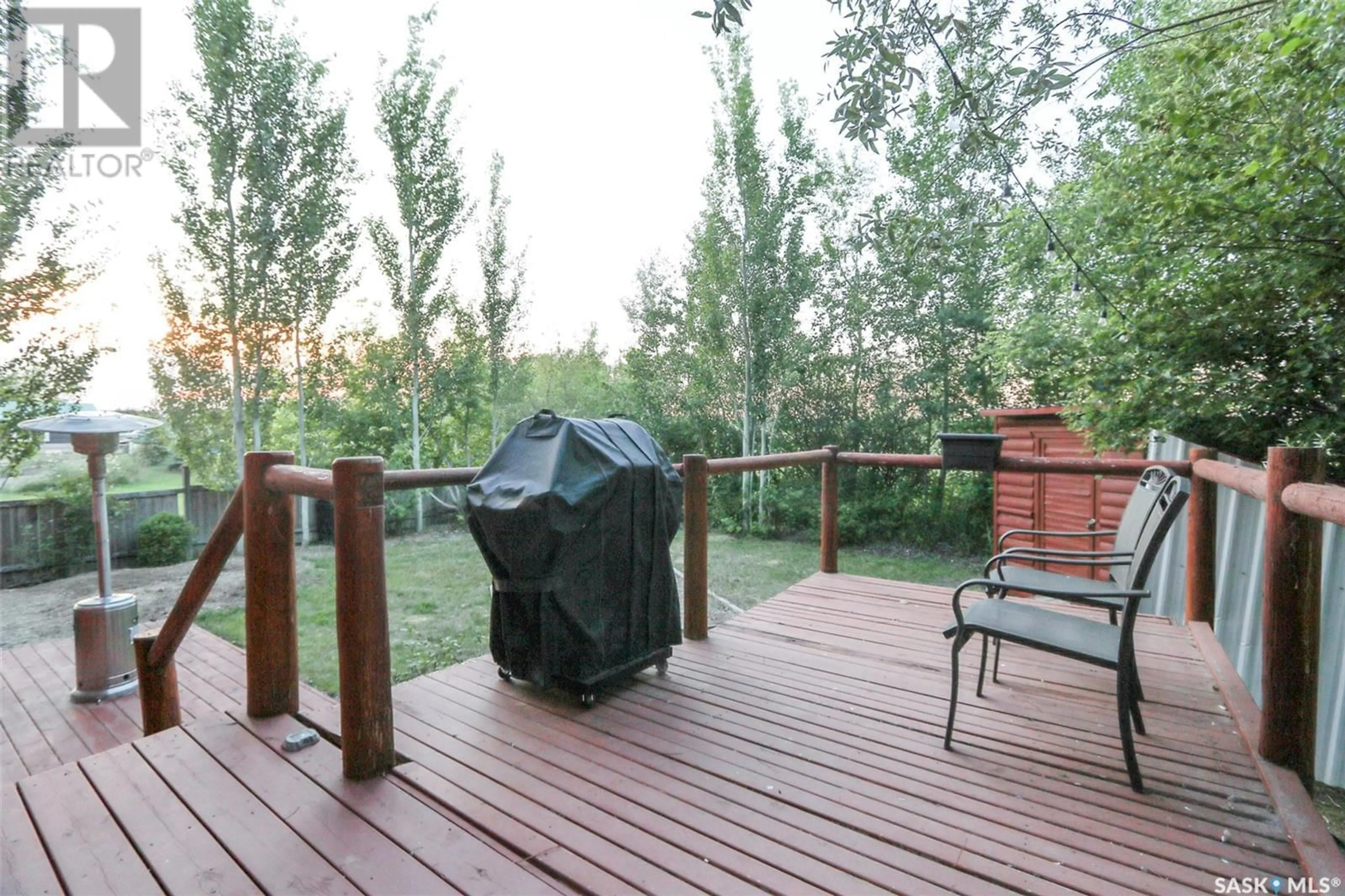 Patio, unknown for 719 PARK DRIVE, Burgis Beach Saskatchewan S3N0L0
