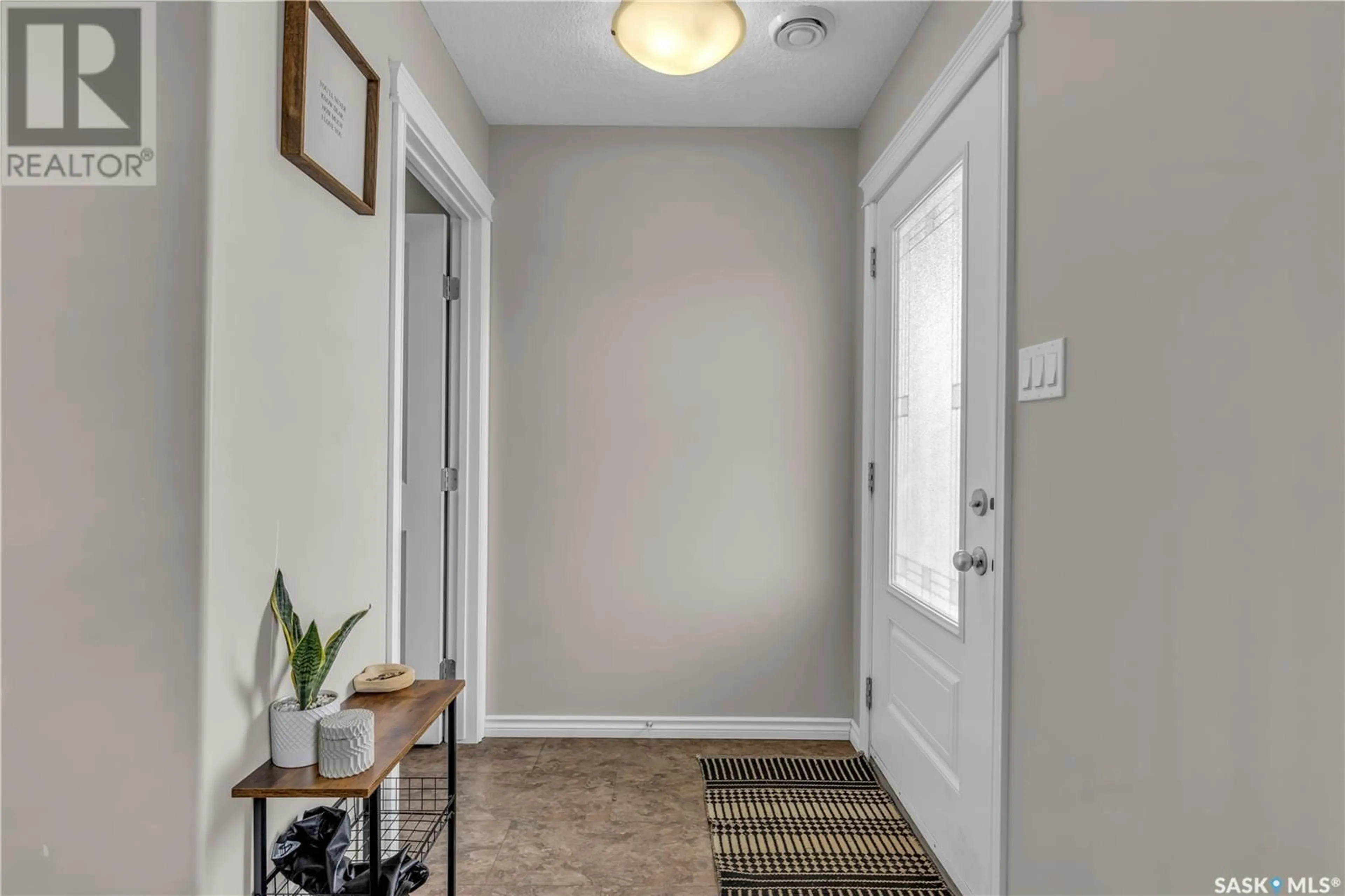 Indoor entryway for 210 - 509 RAJPUT WAY, Saskatoon Saskatchewan S7W0V7