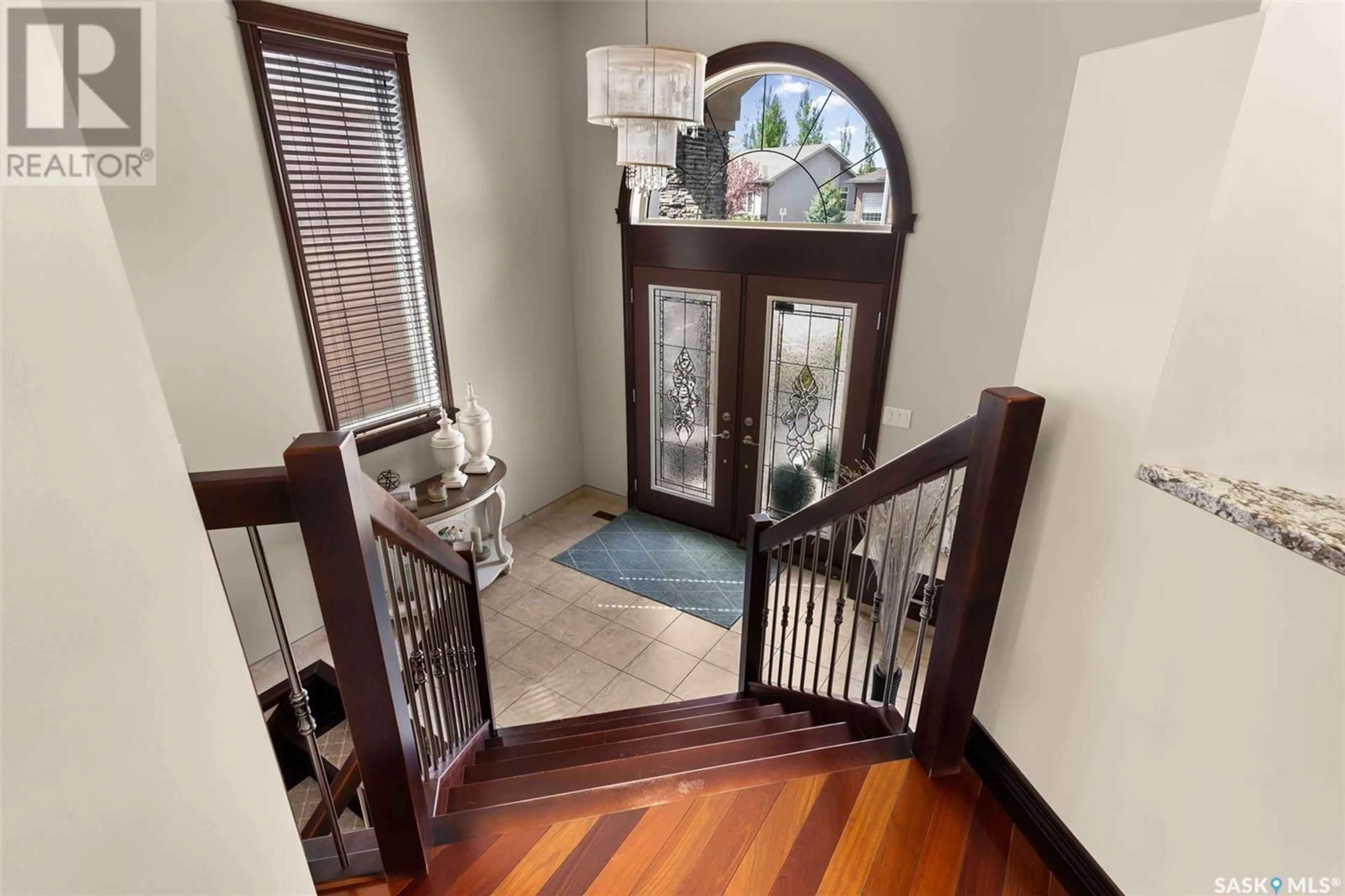 Indoor entryway for 4654 MALCOLM DRIVE, Regina Saskatchewan S4W0B3