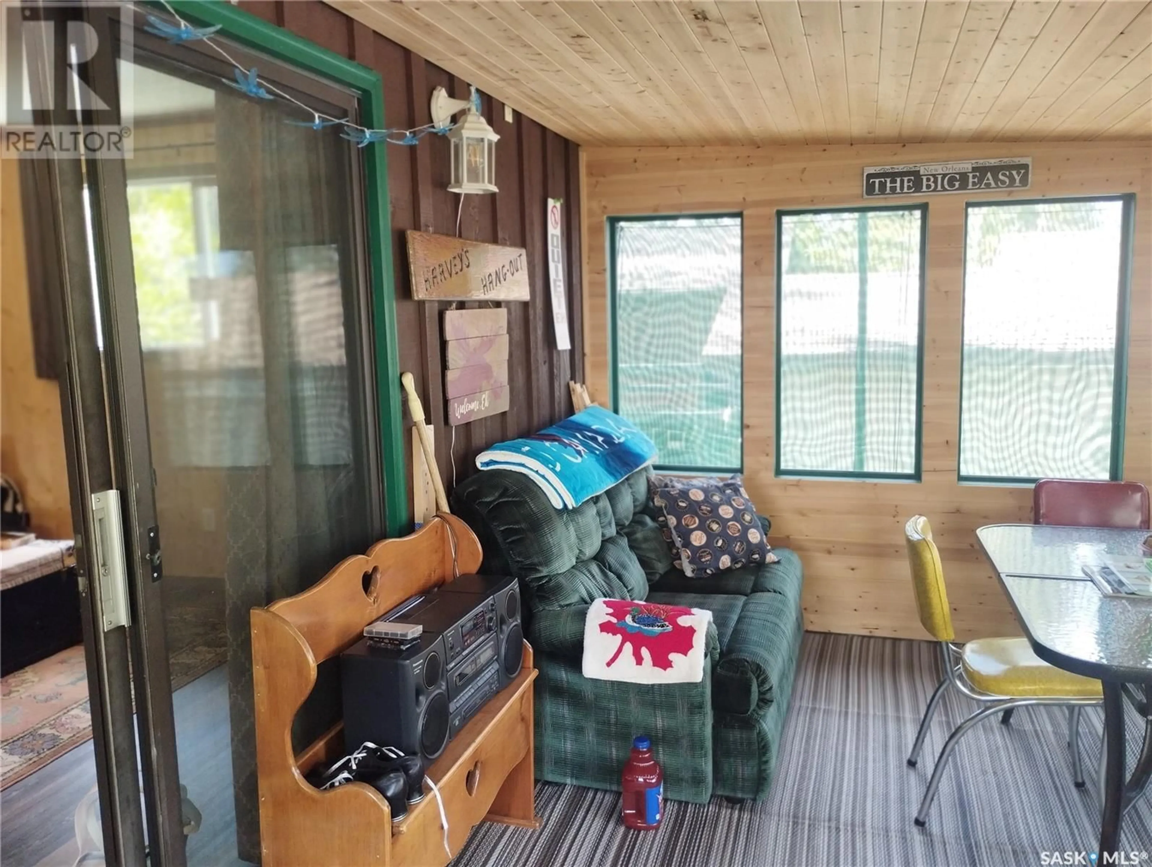 A pic of a room for 10 - 3 ASPEN CRESCENT, Whelan Bay Saskatchewan S0J1T0