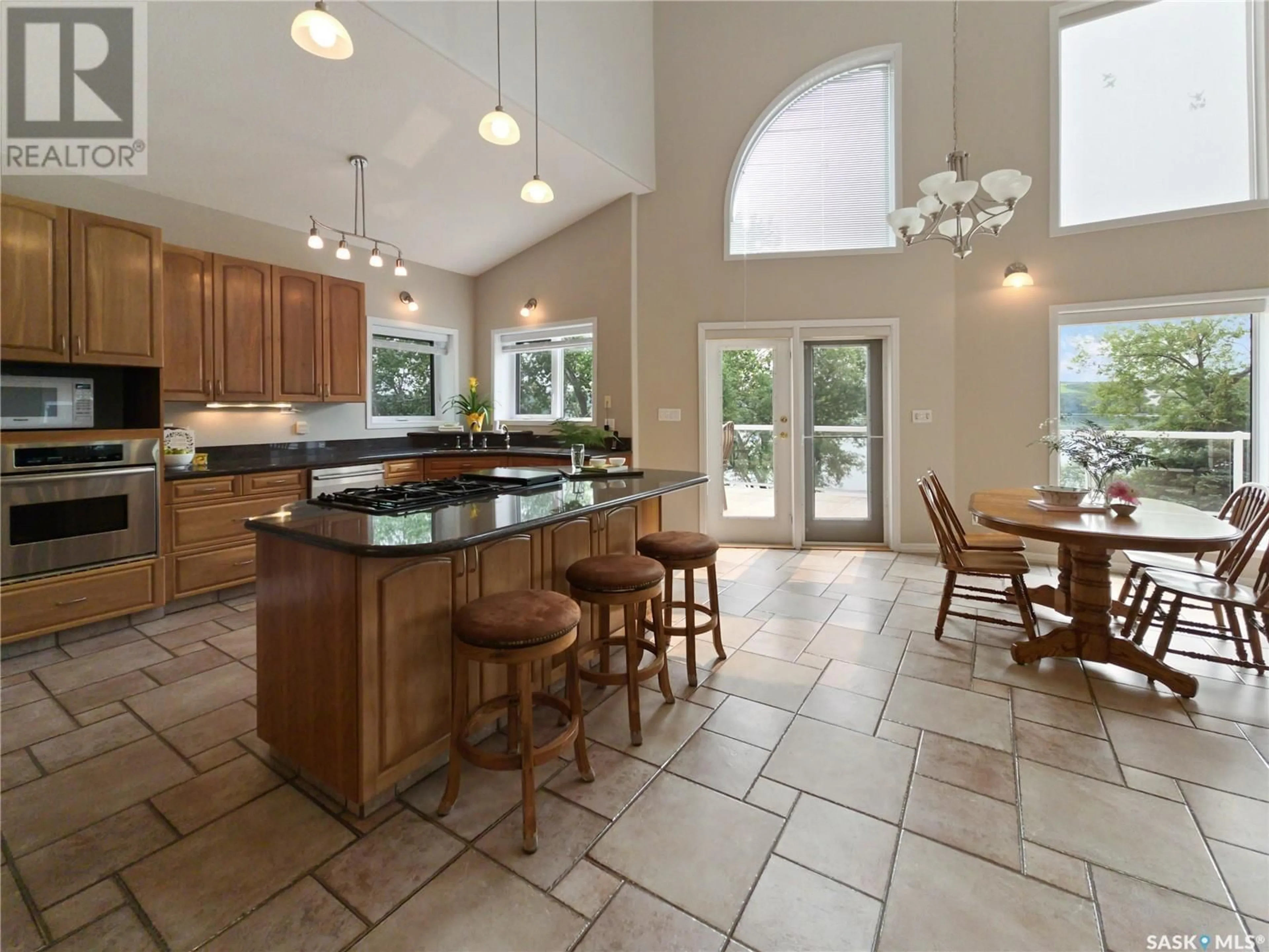Open concept kitchen, ceramic/tile floor for 78 SUMMERFELDT DRIVE, Thode Saskatchewan S7C0A4