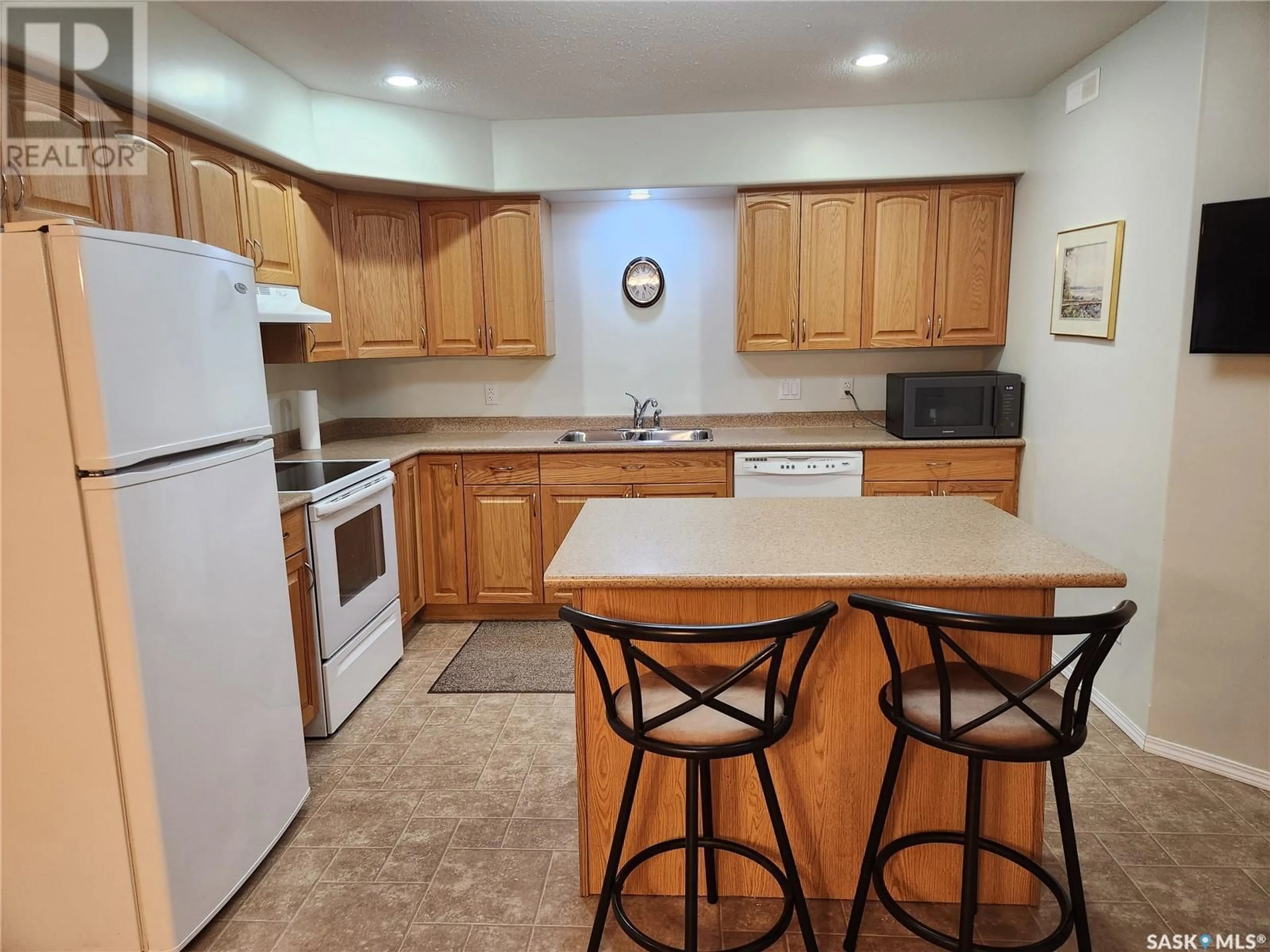 Standard kitchen, unknown for 1112 95TH STREET, Tisdale Saskatchewan S0E1T0