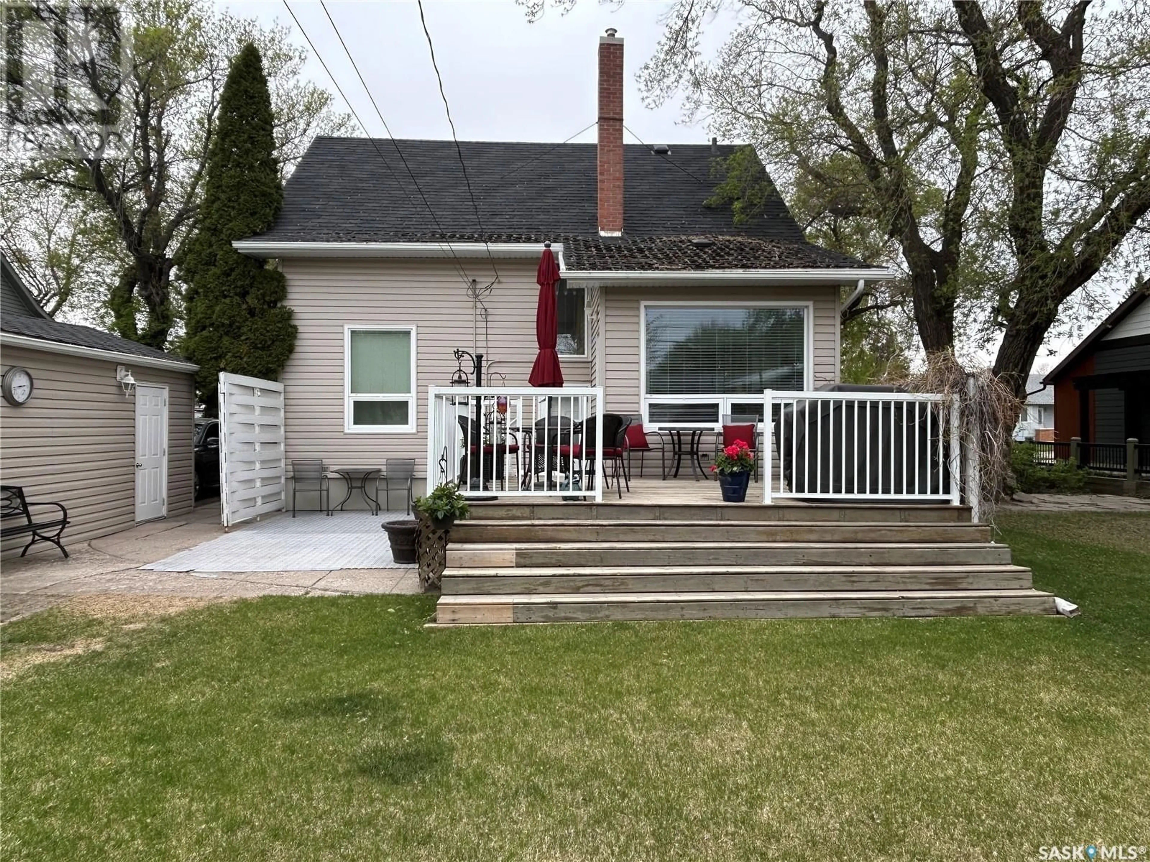 Unknown for 922 9TH STREET, Humboldt Saskatchewan S0K2A0