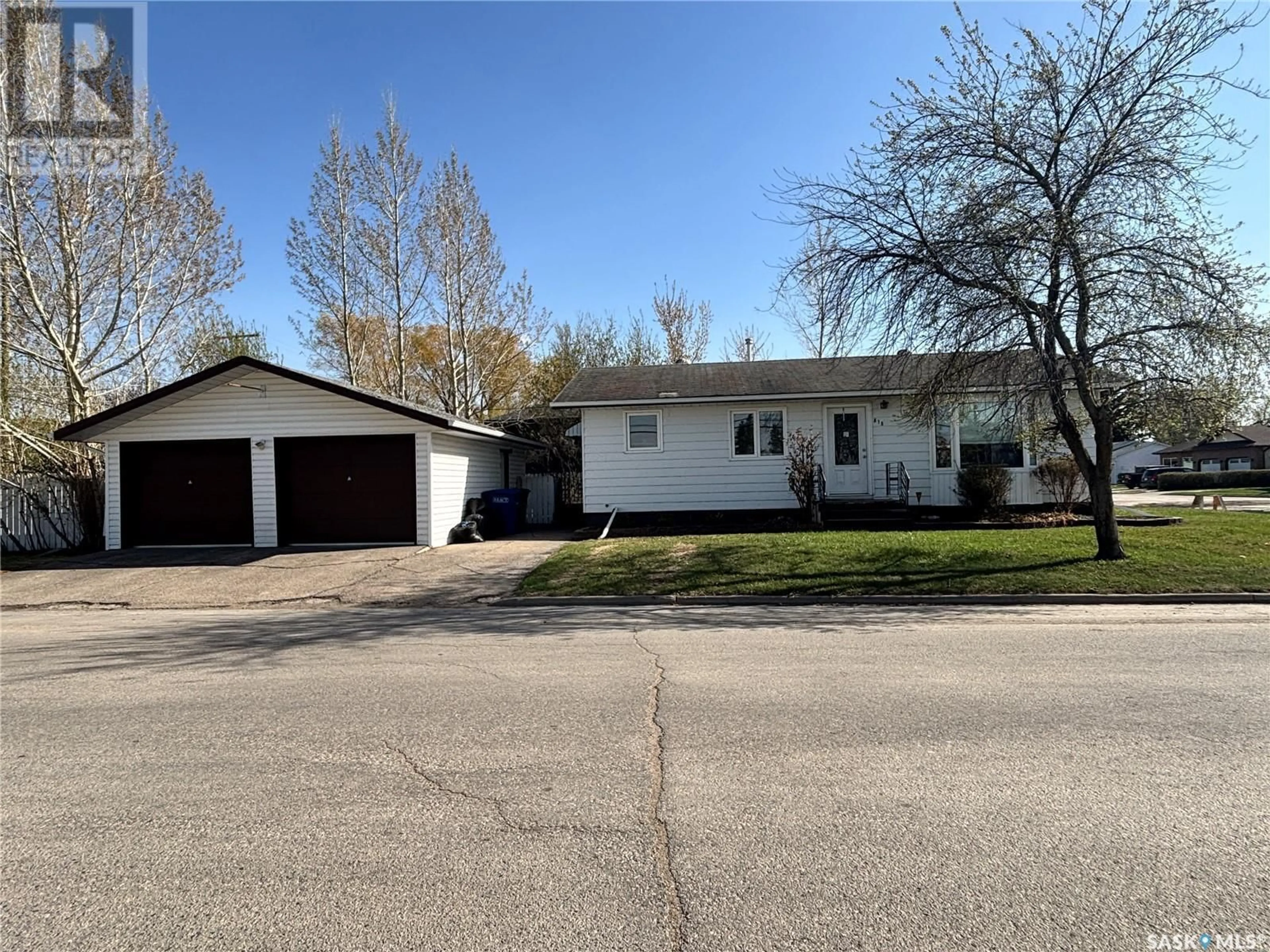 Unknown for 818 12TH AVENUE, Humboldt Saskatchewan S0K2A0