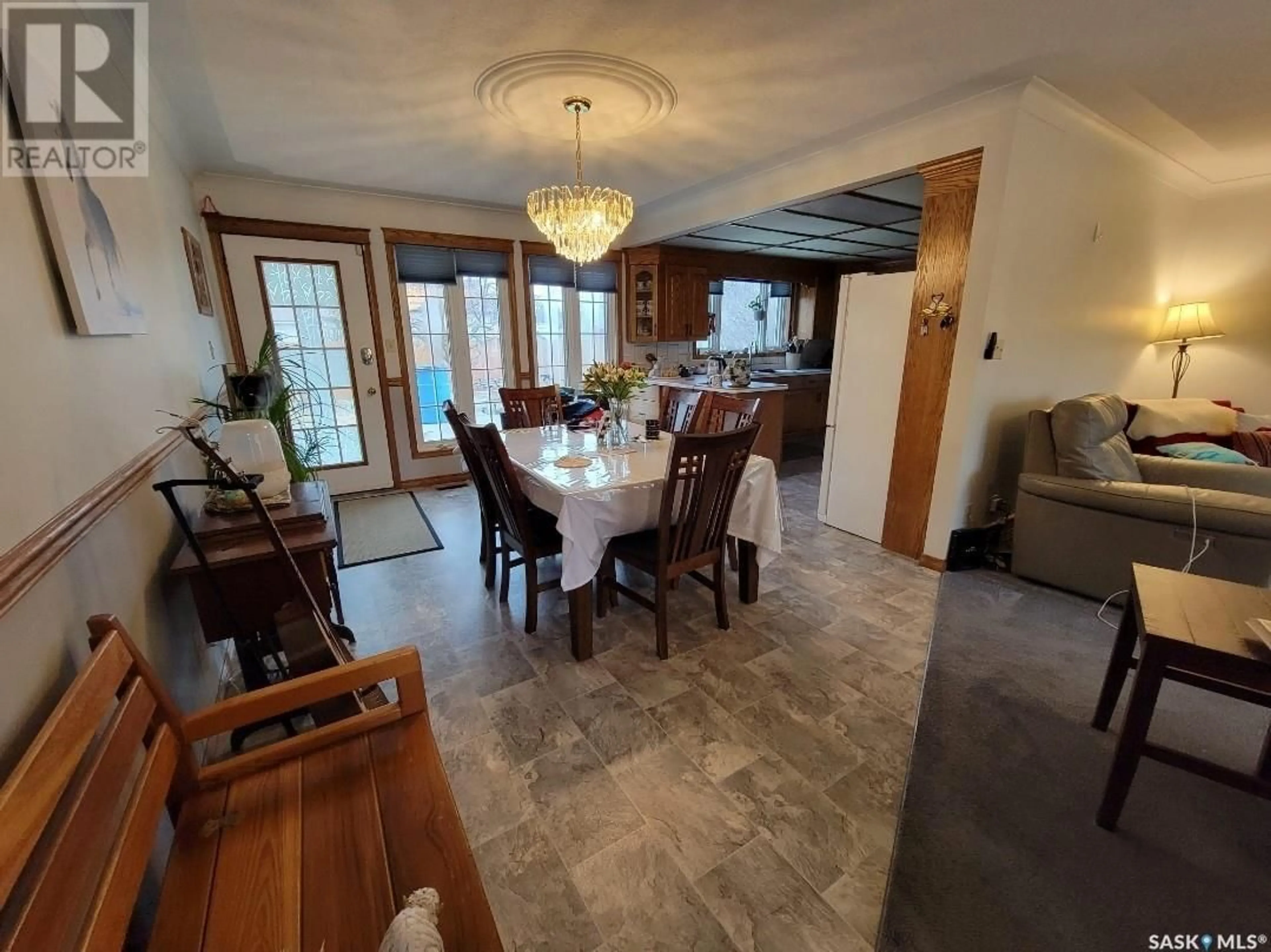 Dining room, ceramic/tile floor for 404 BROAD STREET, Cut Knife Saskatchewan S0M0N0