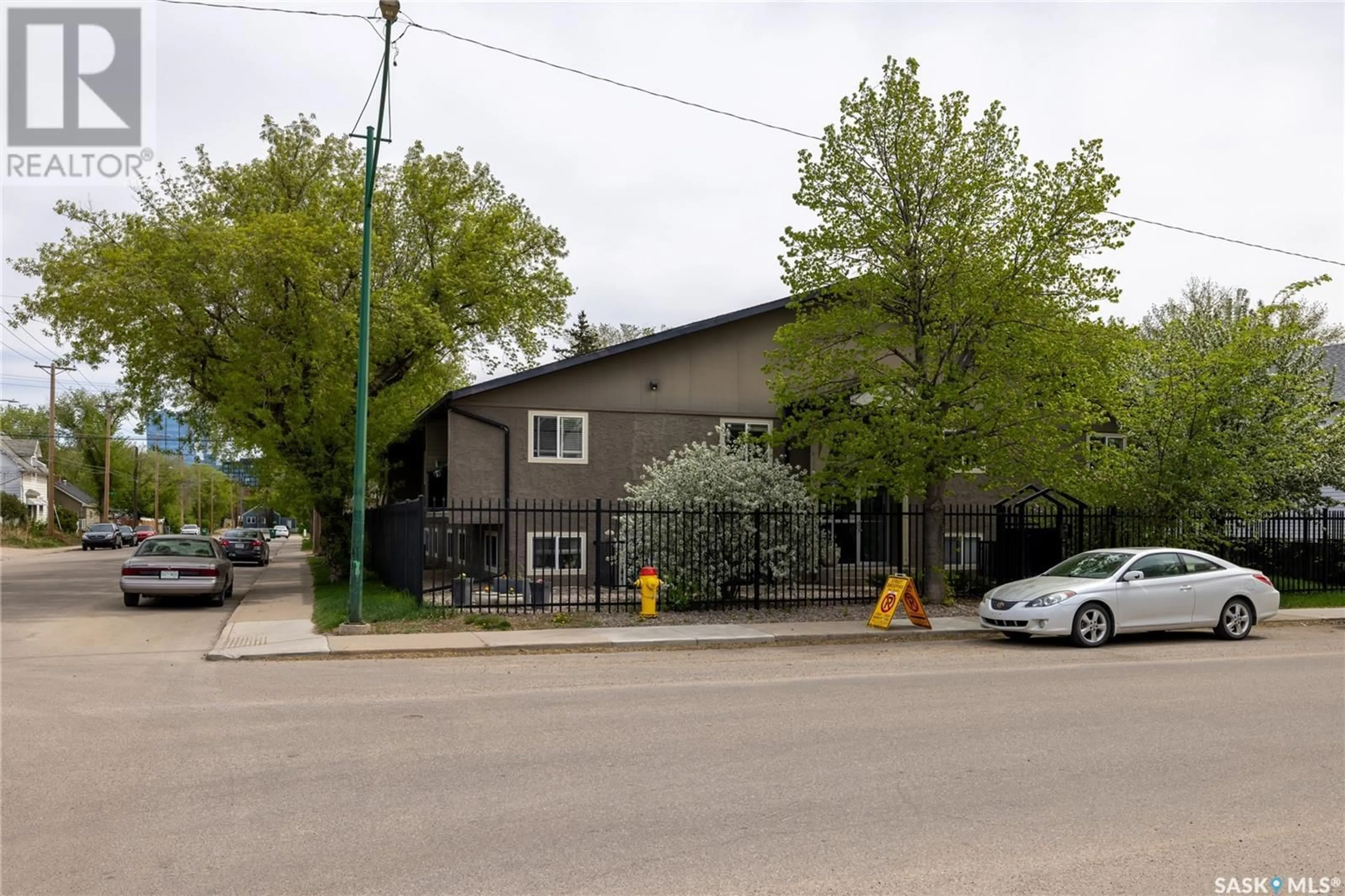 Unknown for 202 - 521 18TH STREET, Saskatoon Saskatchewan S7M1C8