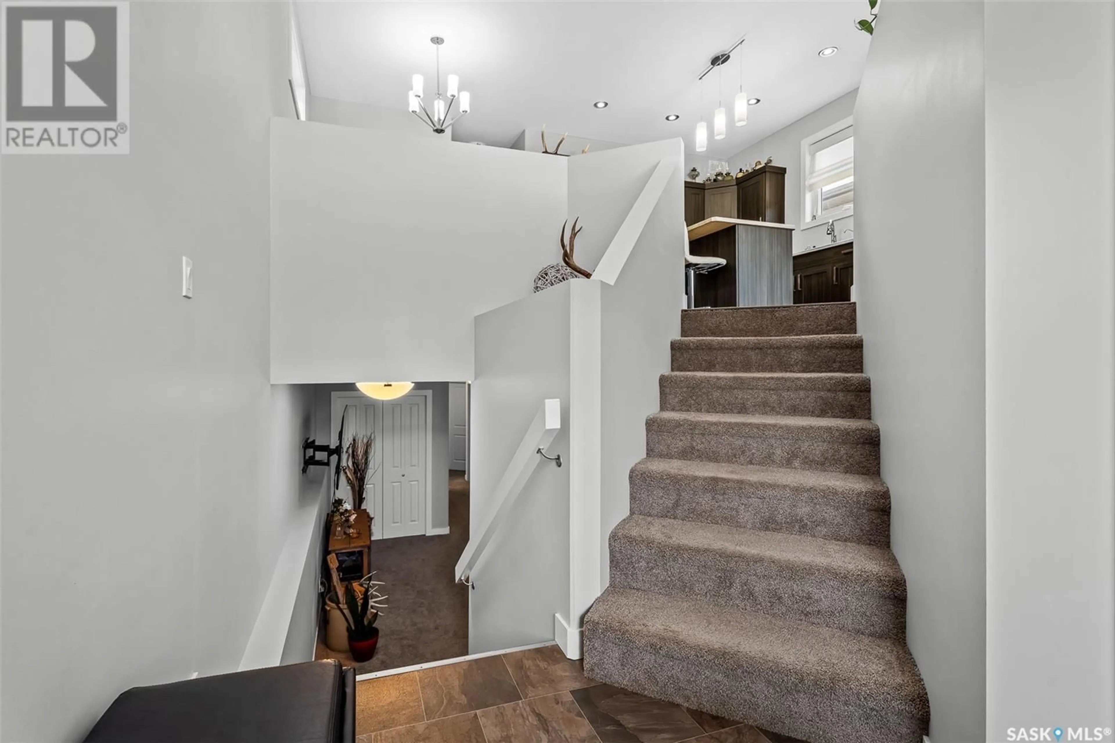 Unknown for 72 BRIGHAM ROAD, Moose Jaw Saskatchewan S6K0A7