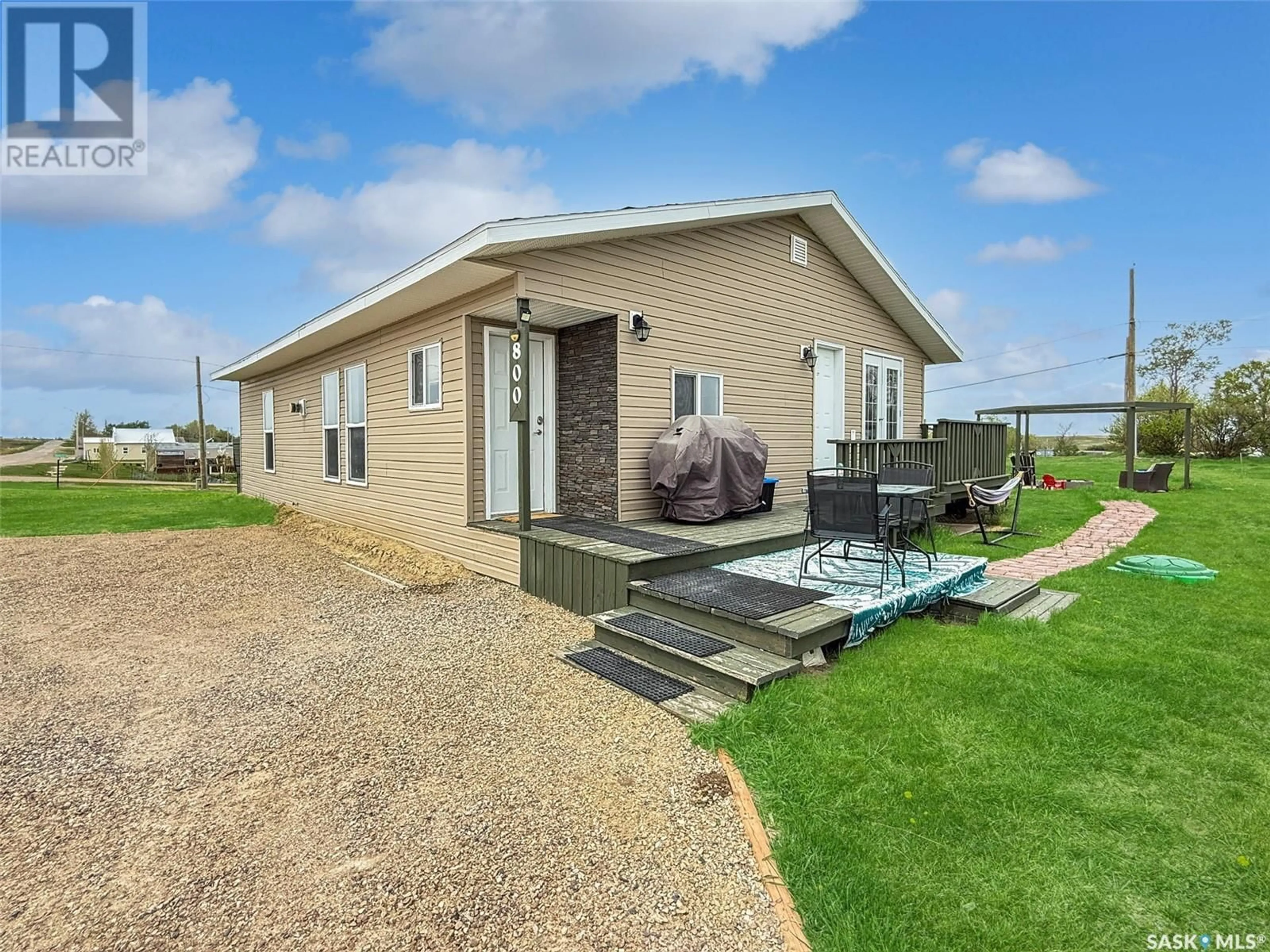 Unknown for 800 RAILWAY AVENUE, Webb Saskatchewan S0N2X0