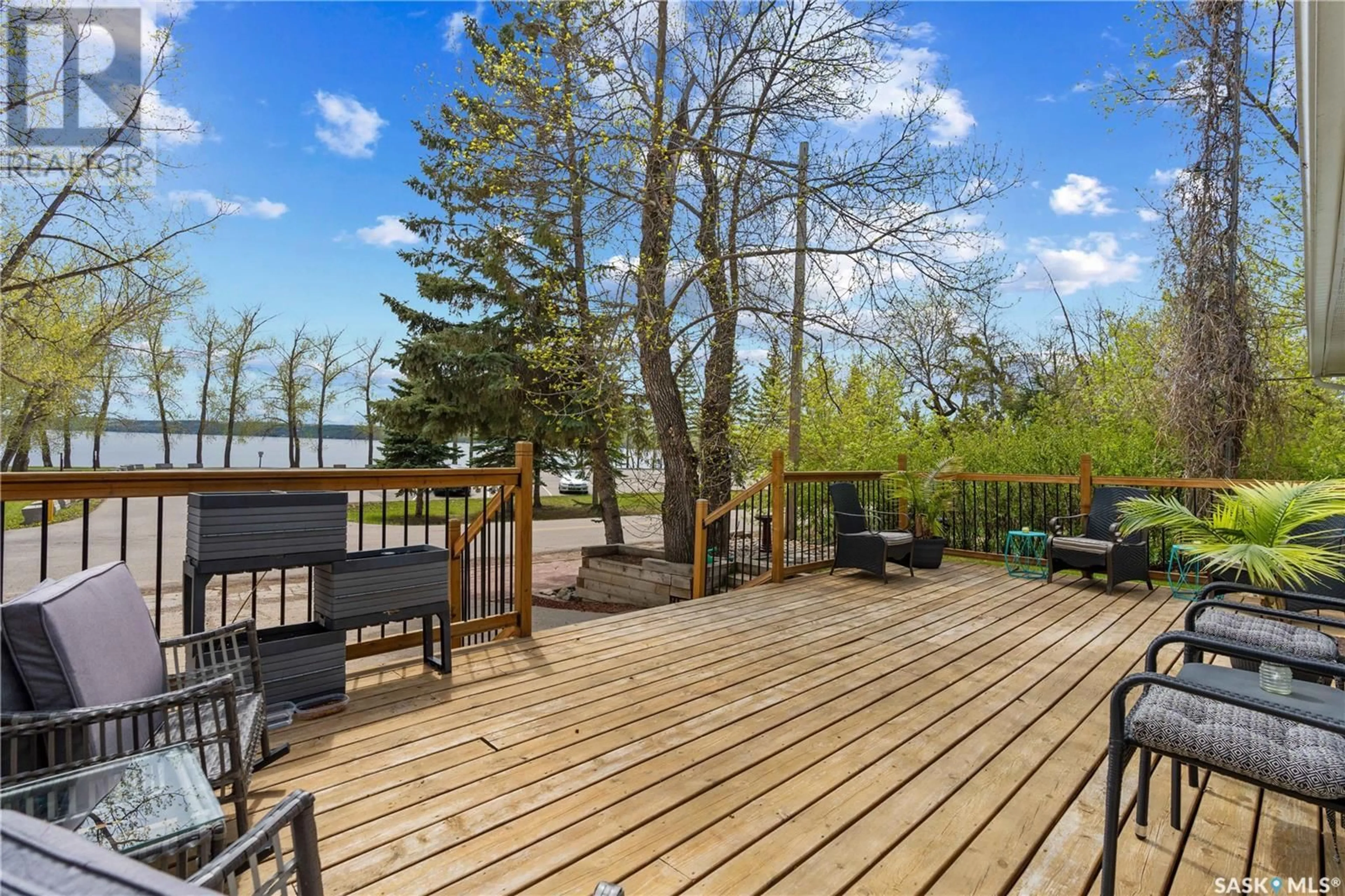 Patio, water/lake/river/ocean view for 42 REGINA AVENUE, Katepwa Beach Saskatchewan S0G2Y0