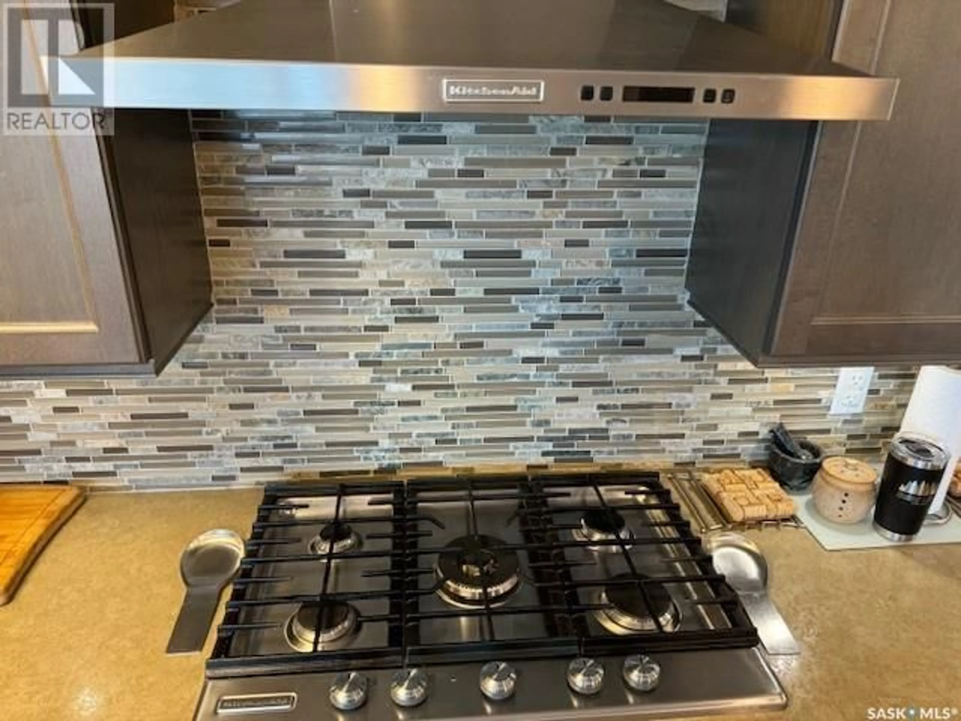 Contemporary kitchen, ceramic/tile floor for 24 HIGHLAND AVENUE, Jackfish Lake Saskatchewan S0M0L0