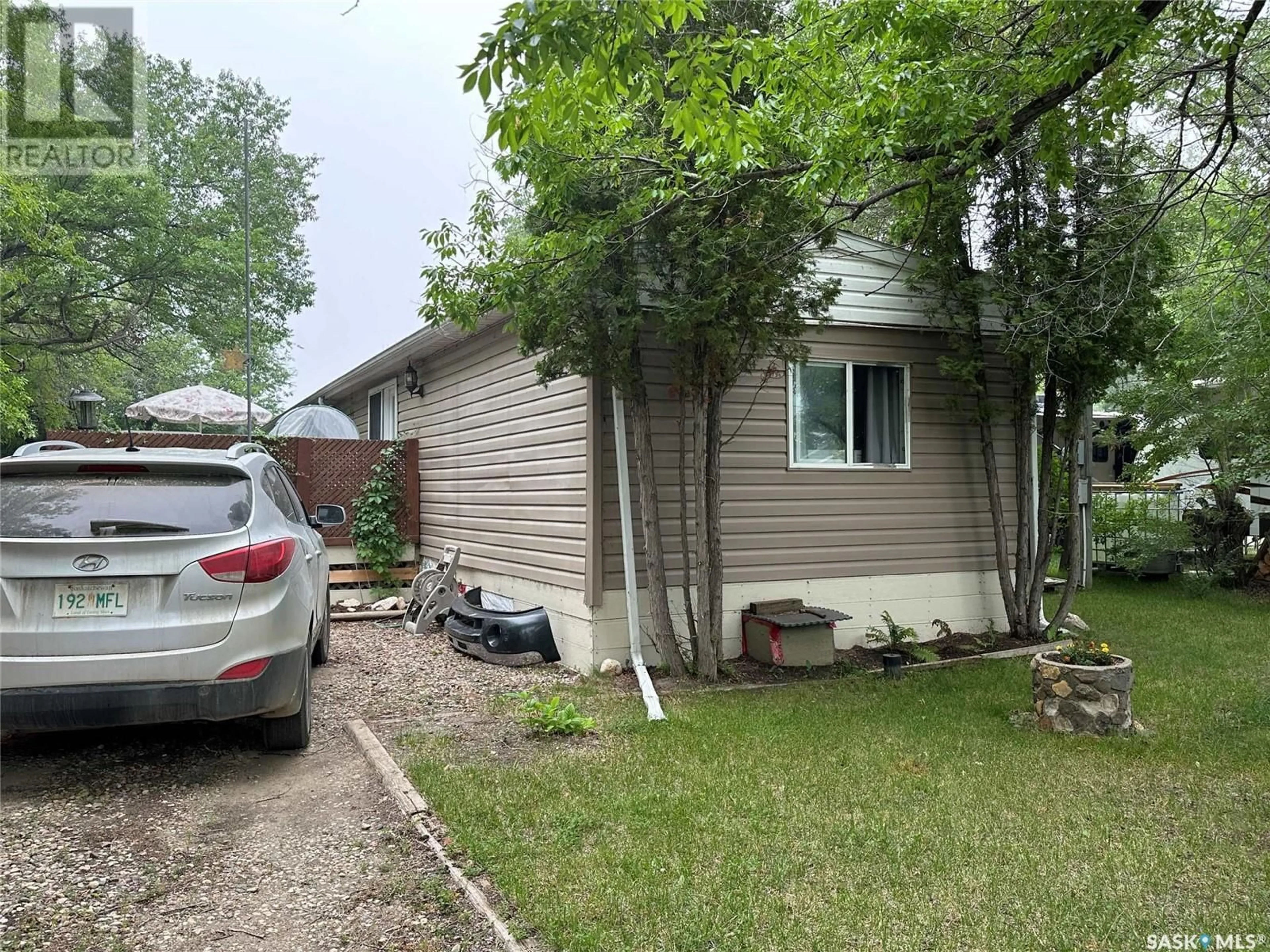 Shed for 63 DONALD PLACE, Alice Beach Saskatchewan S0G1C0