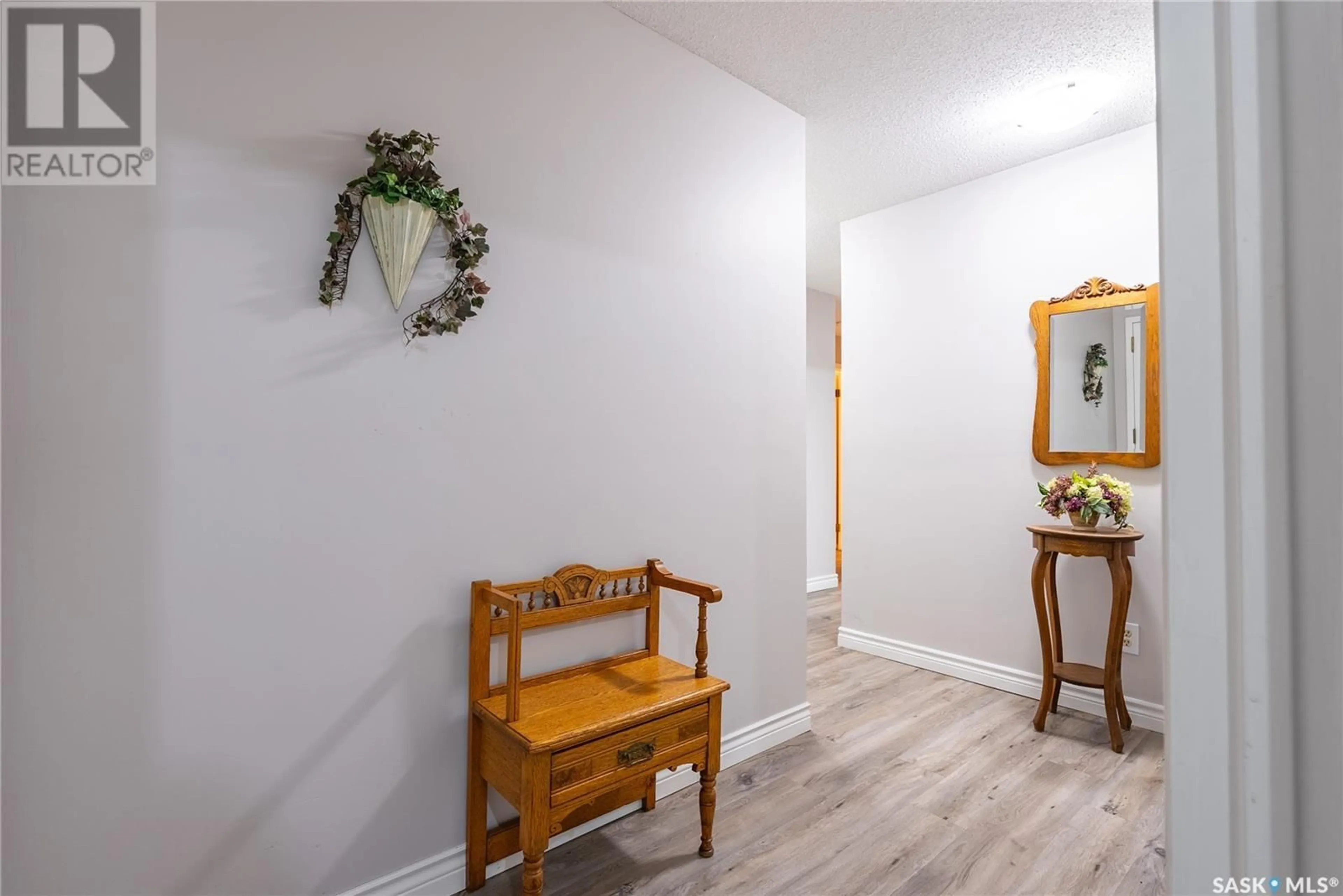 Indoor entryway for 234 209 CREE PLACE, Saskatoon Saskatchewan S7K7Y9