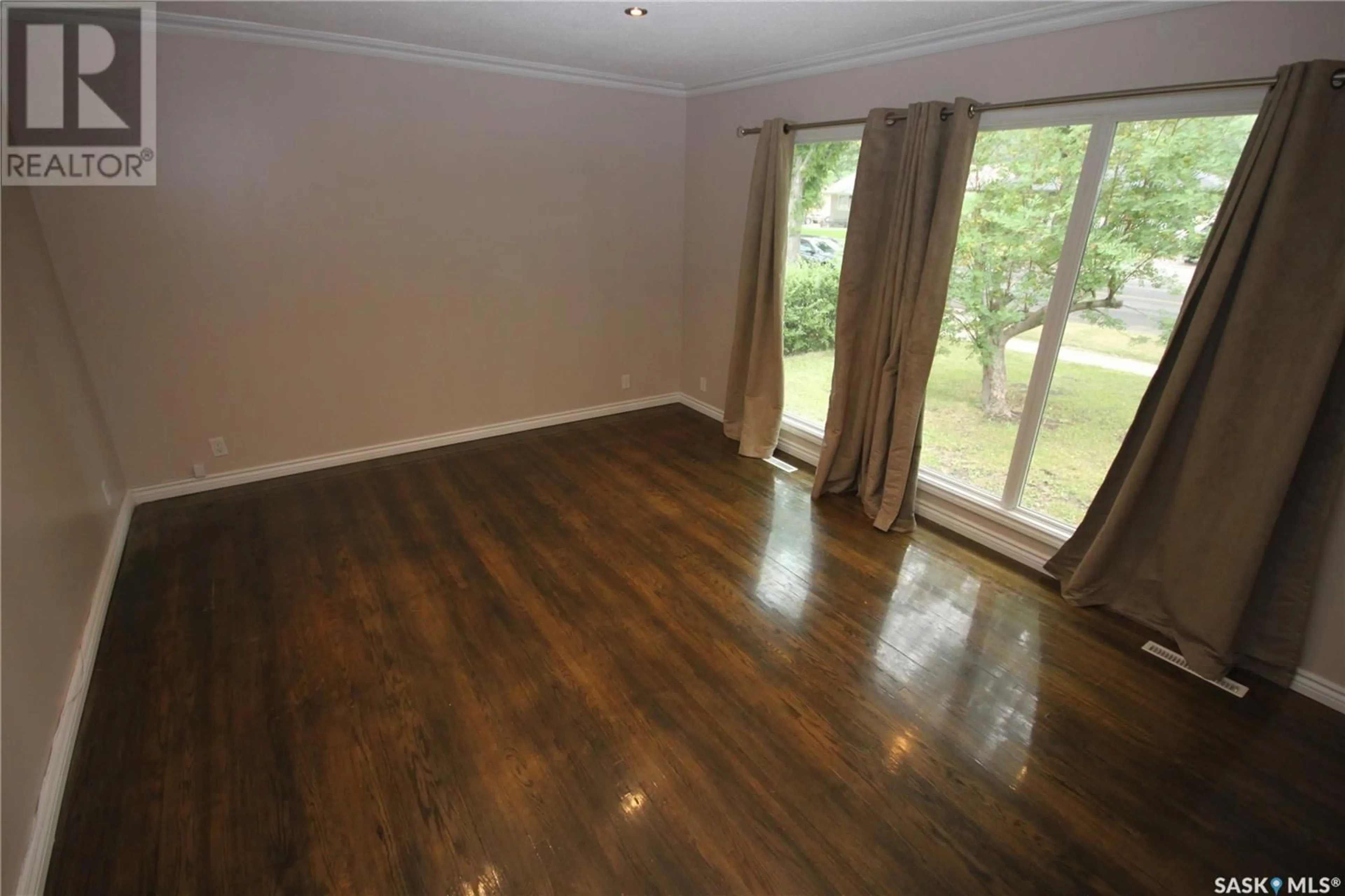 A pic of a room for 2212 GRANT ROAD, Regina Saskatchewan S4S5E2