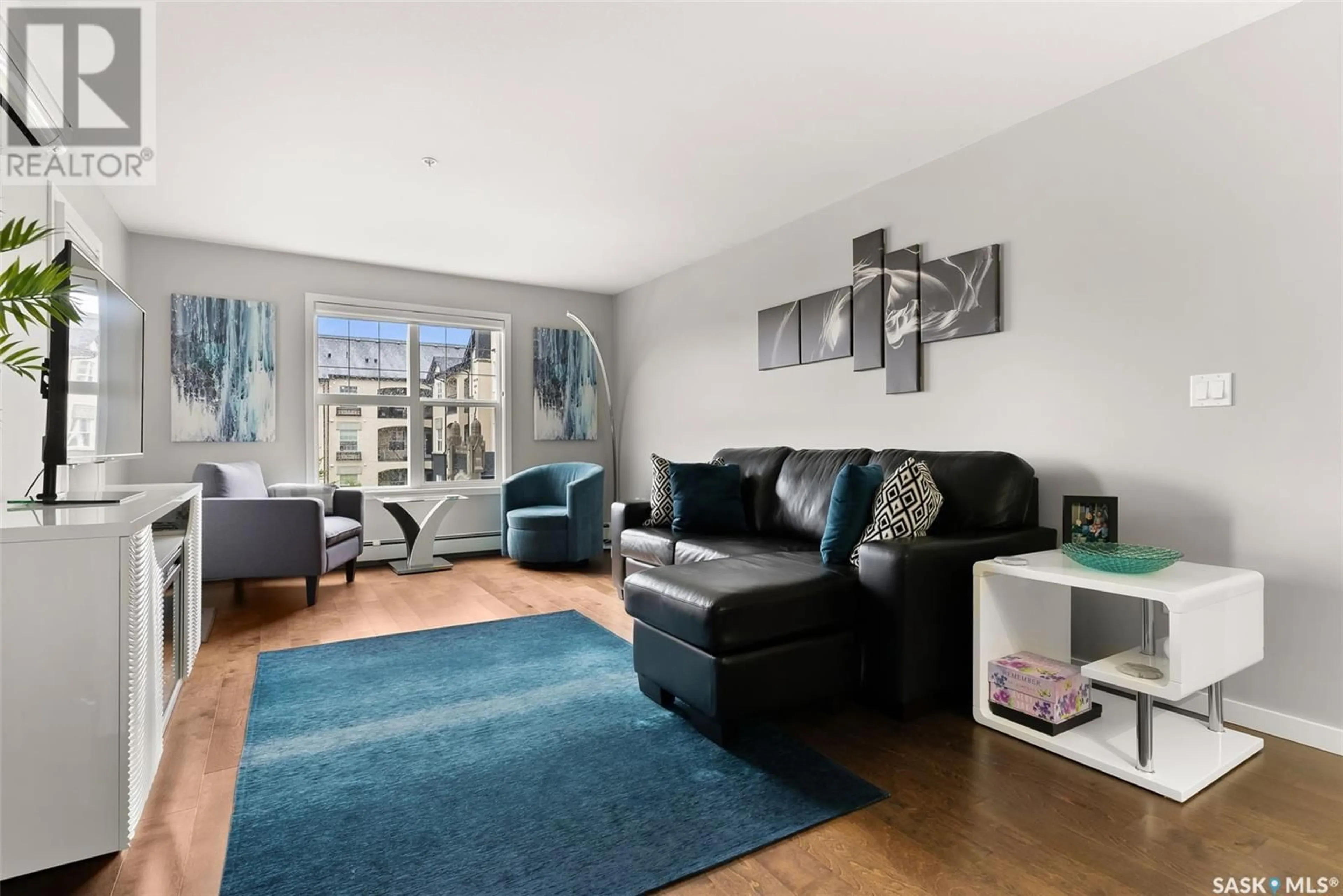 Living room with furniture, unknown for 204 - 1545 NEVILLE DRIVE, Regina Saskatchewan S4Z0A7