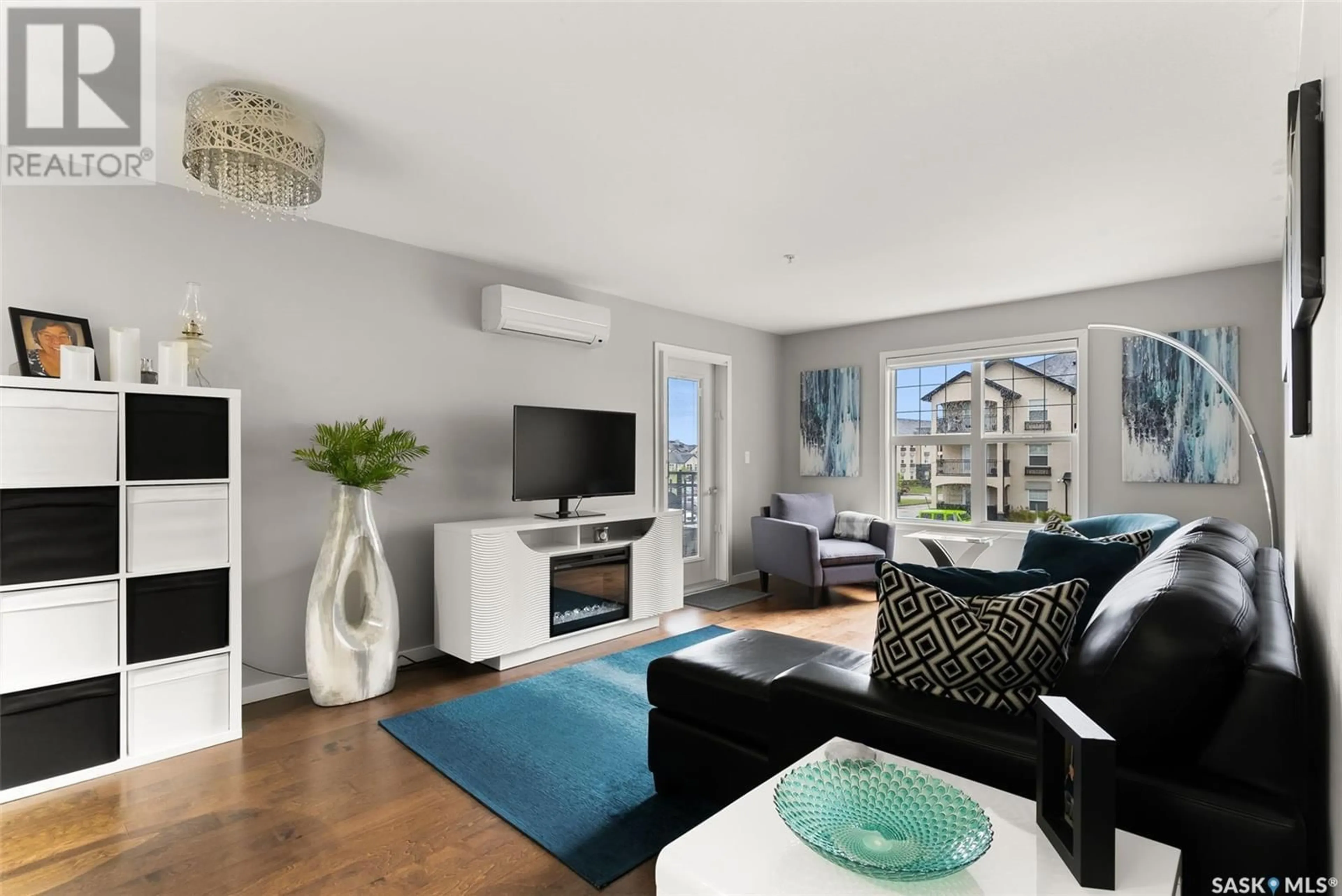 Living room with furniture, unknown for 204 - 1545 NEVILLE DRIVE, Regina Saskatchewan S4Z0A7