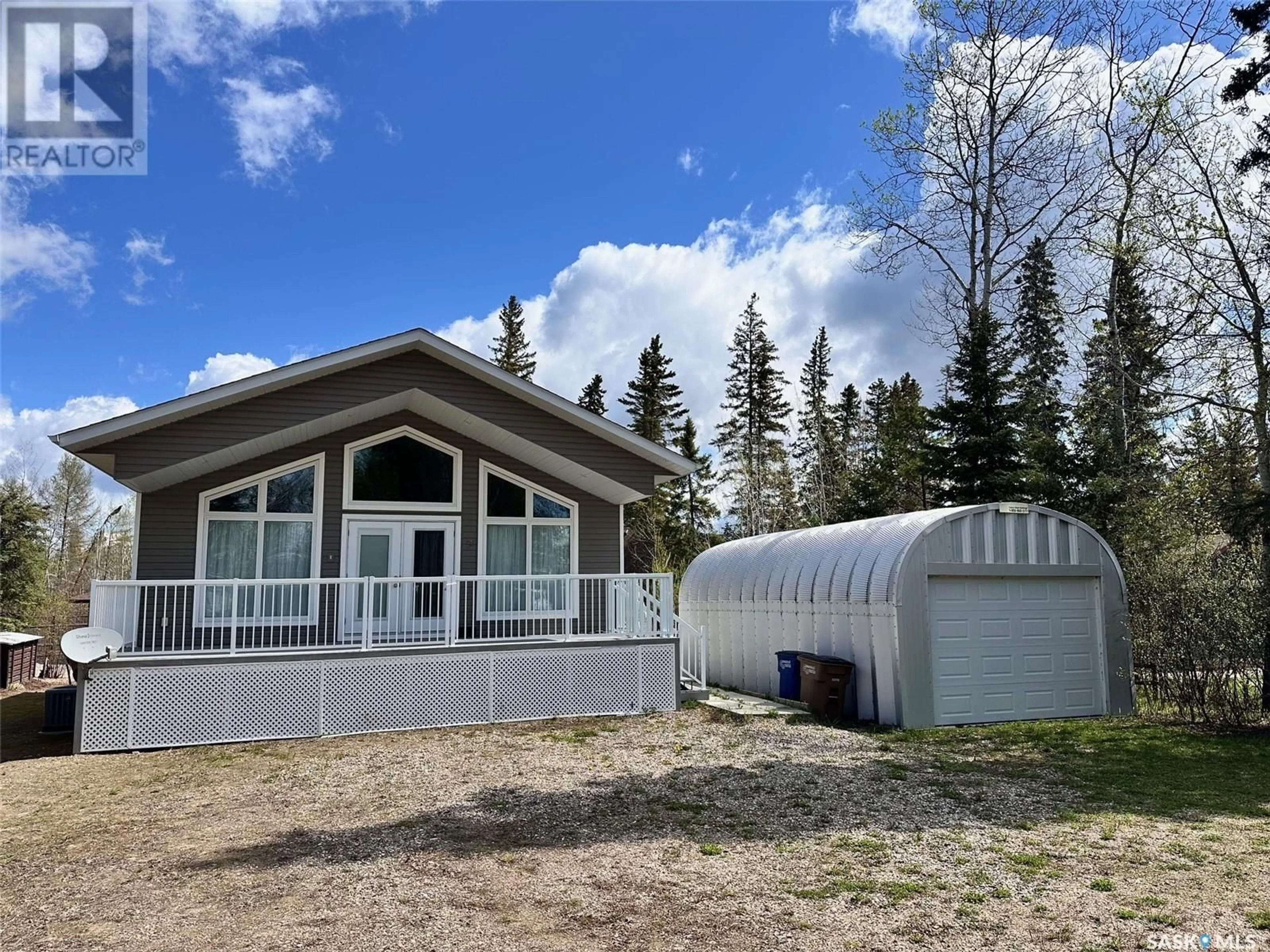 Home with vinyl exterior material, unknown for 5 CHITEK DRIVE, Chitek Lake Saskatchewan S0J0L0