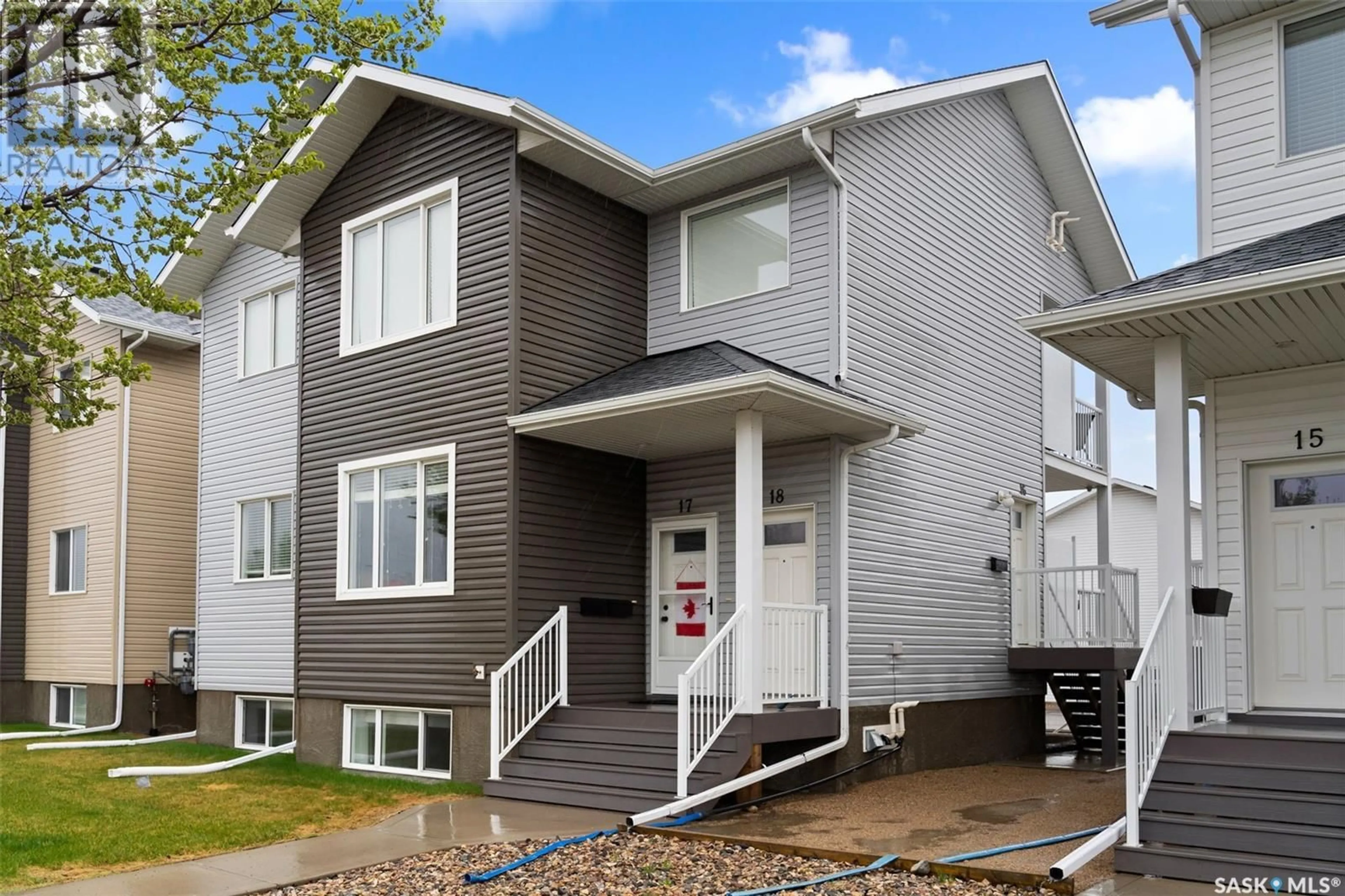 Home with vinyl exterior material, street for 18 - 4850 HARBOUR LANDING DRIVE, Regina Saskatchewan S4W0K9