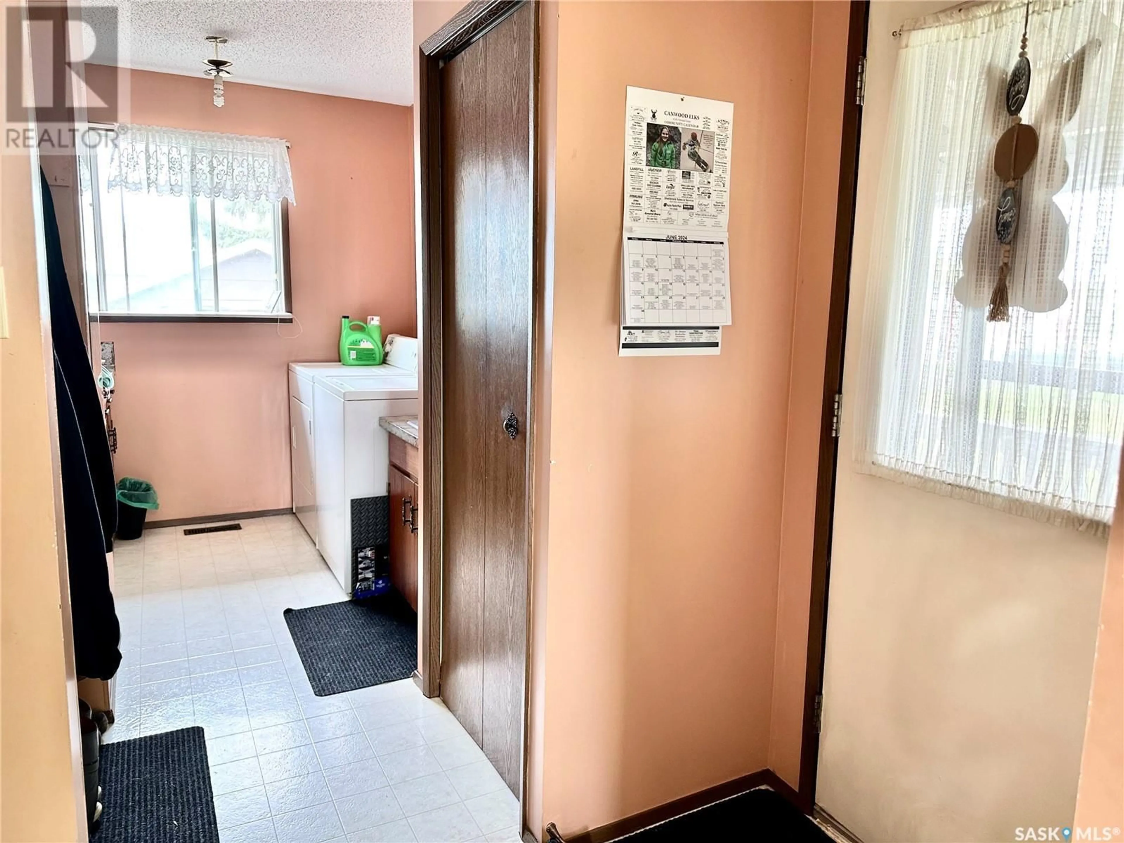 A pic of a room for 580 1ST AVENUE, Canwood Saskatchewan S0J0K0