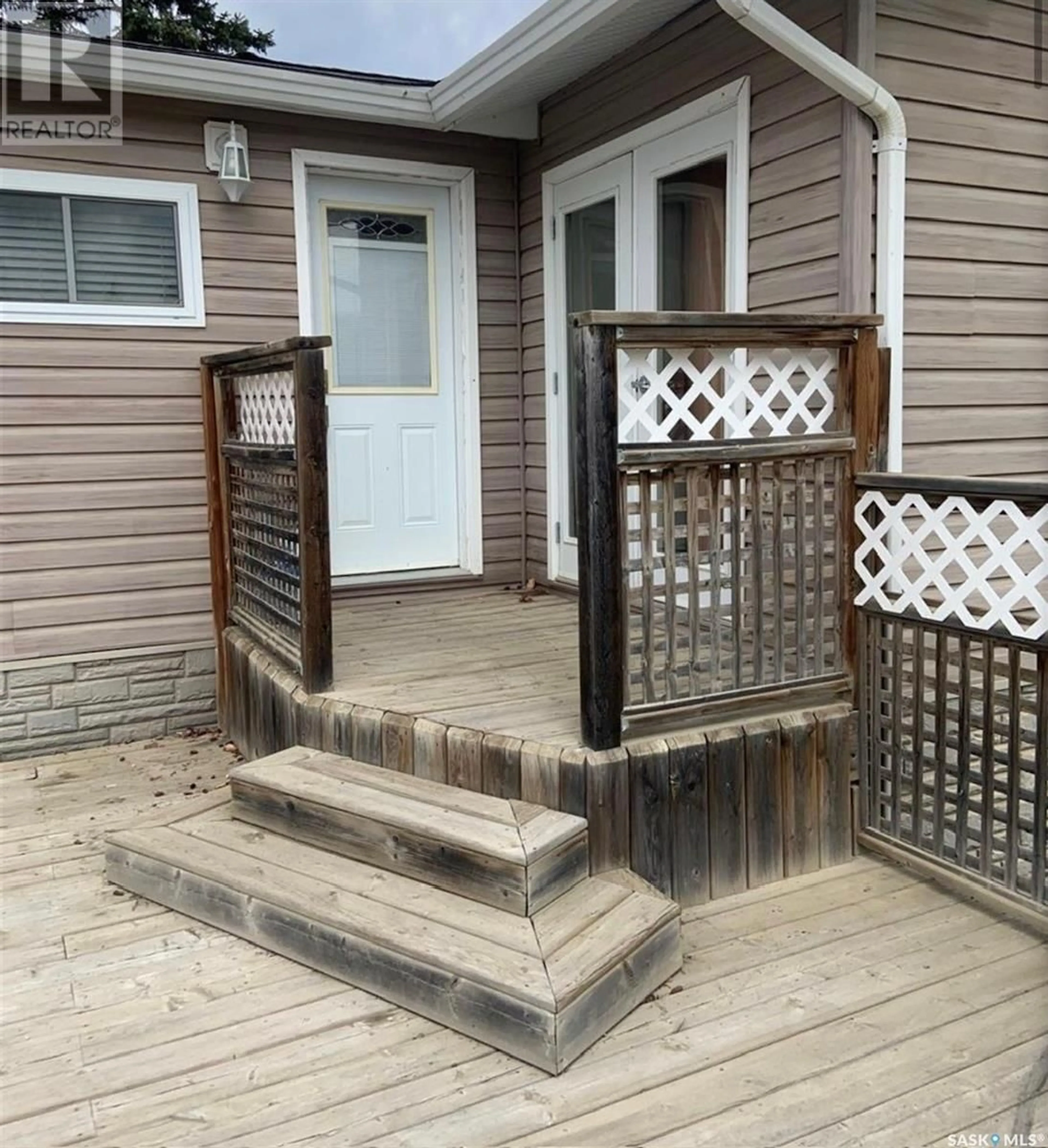 Patio, street for 502 SOUTHSHORE DRIVE, Emma Lake Saskatchewan S0J0N0