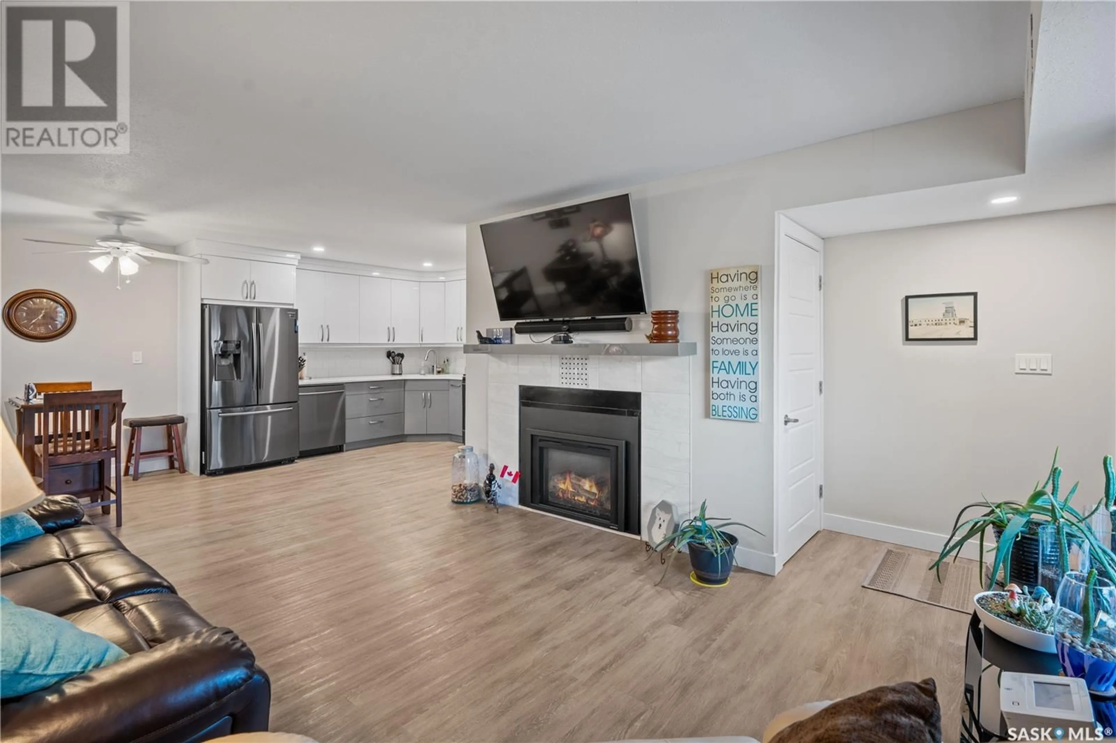 Unknown for 88 GORE PLACE, Regina Saskatchewan S4T7S4