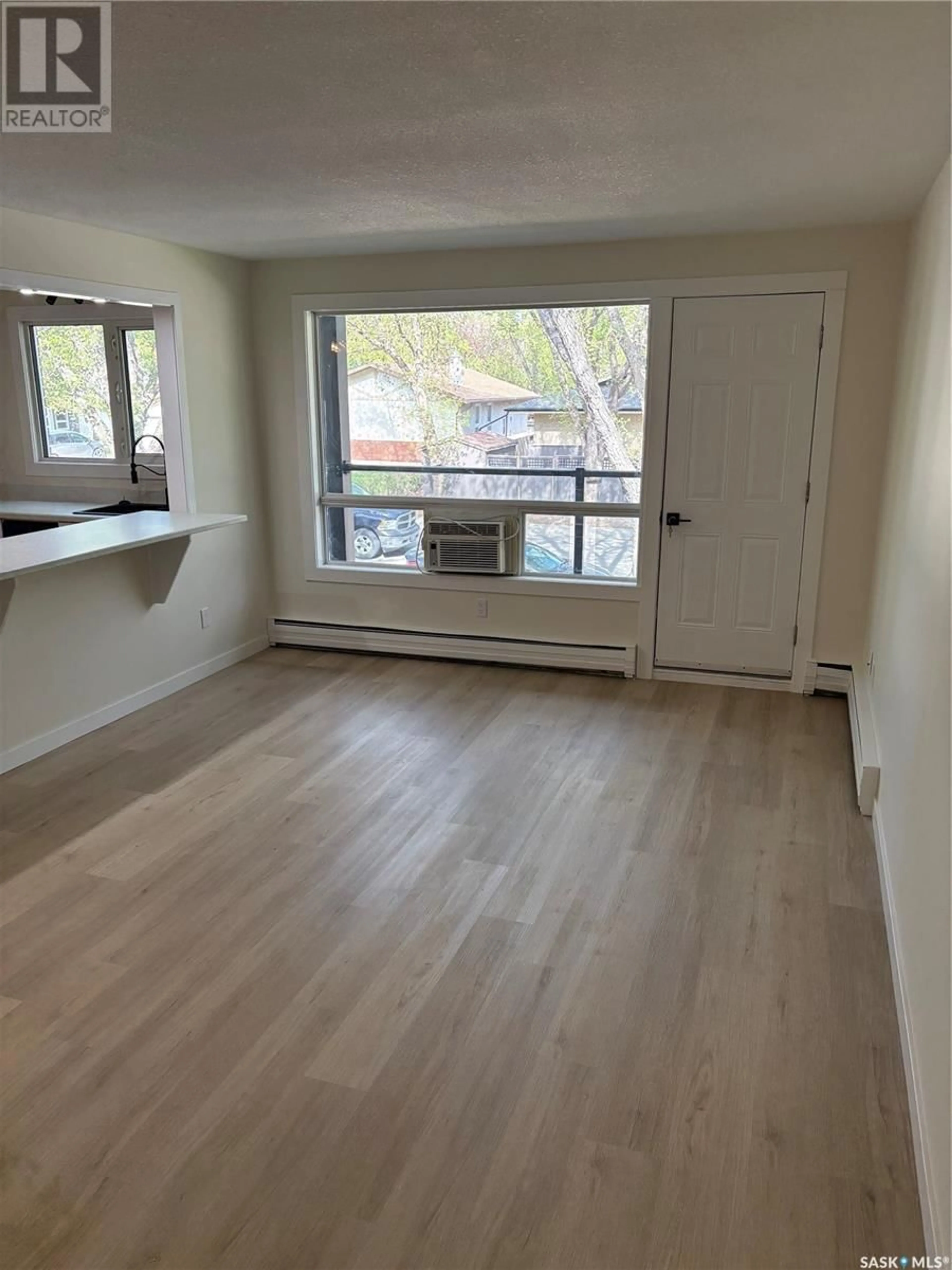 A pic of a room for 35 42 SPENCE STREET, Regina Saskatchewan S4S4H4