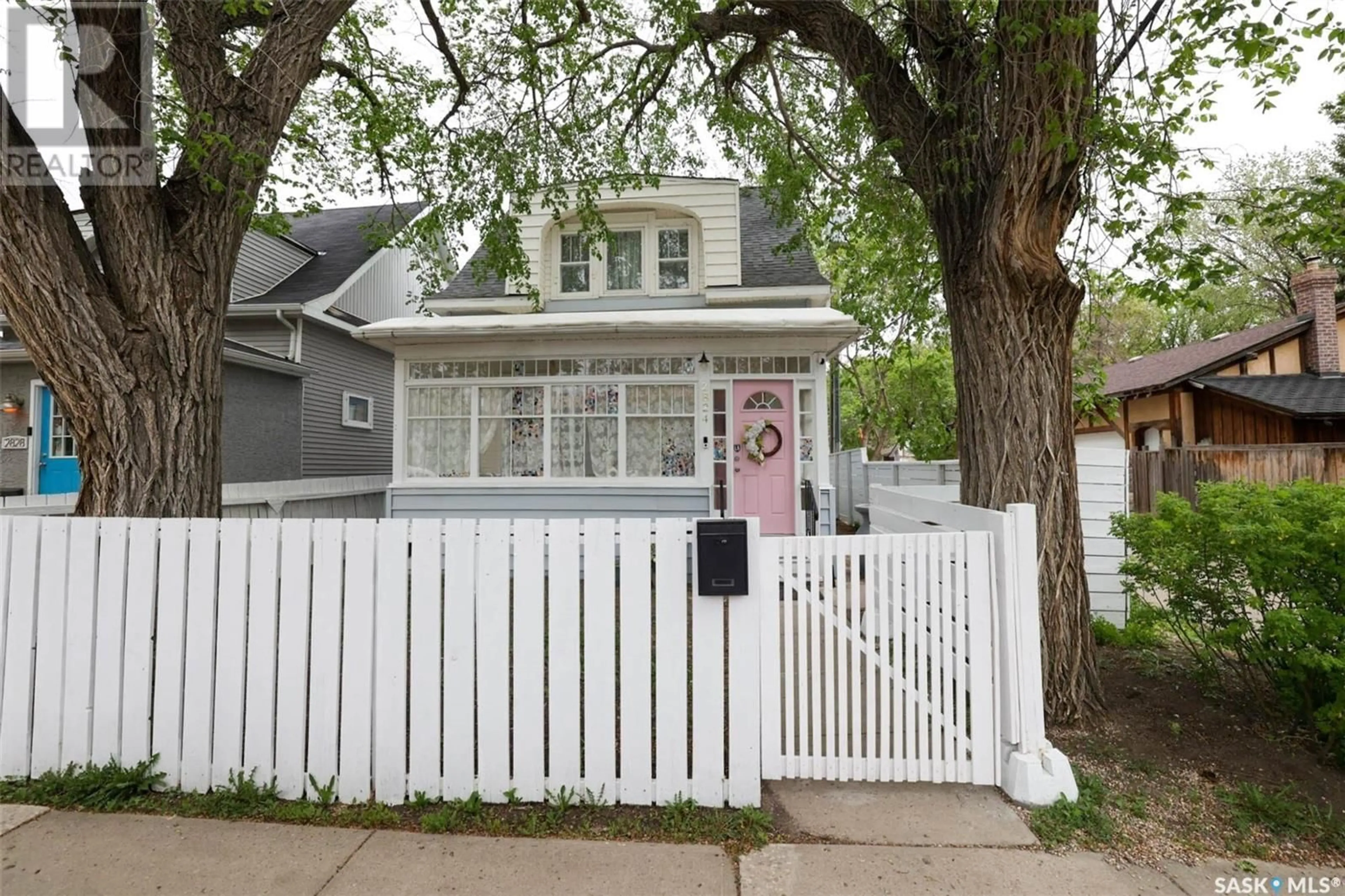 Home with vinyl exterior material, street for 2824 12TH AVENUE, Regina Saskatchewan S4T1J4