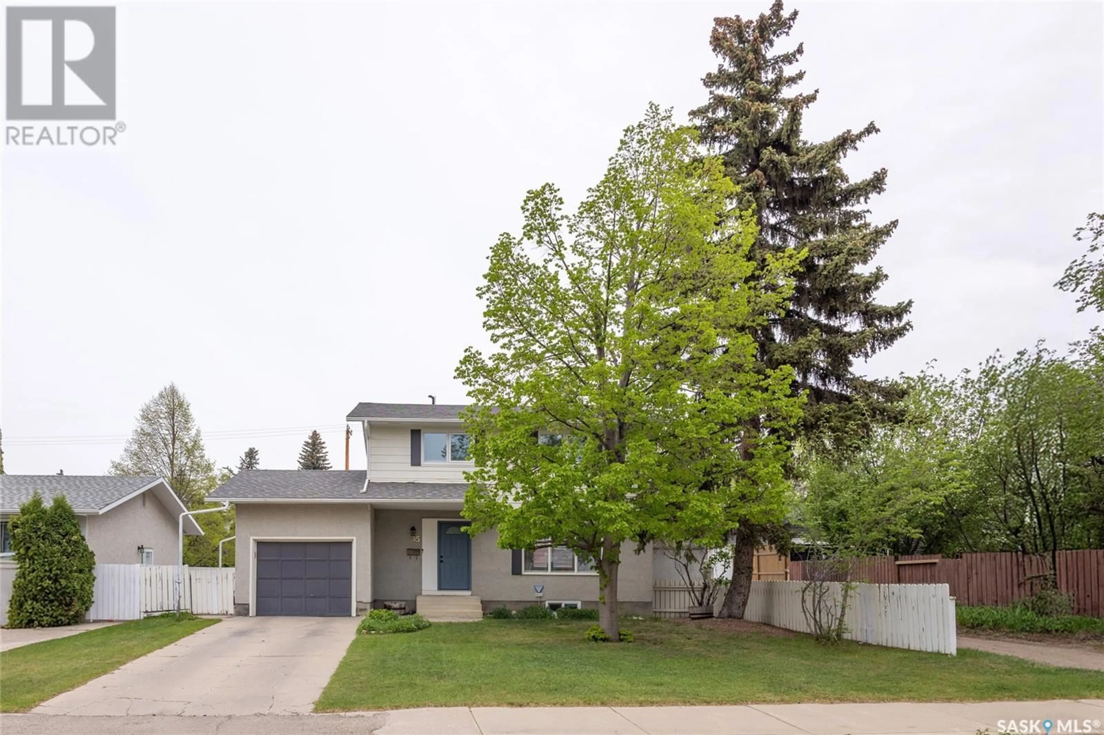 Home with vinyl exterior material, street for 35 TUCKER CRESCENT, Saskatoon Saskatchewan S7H3H4