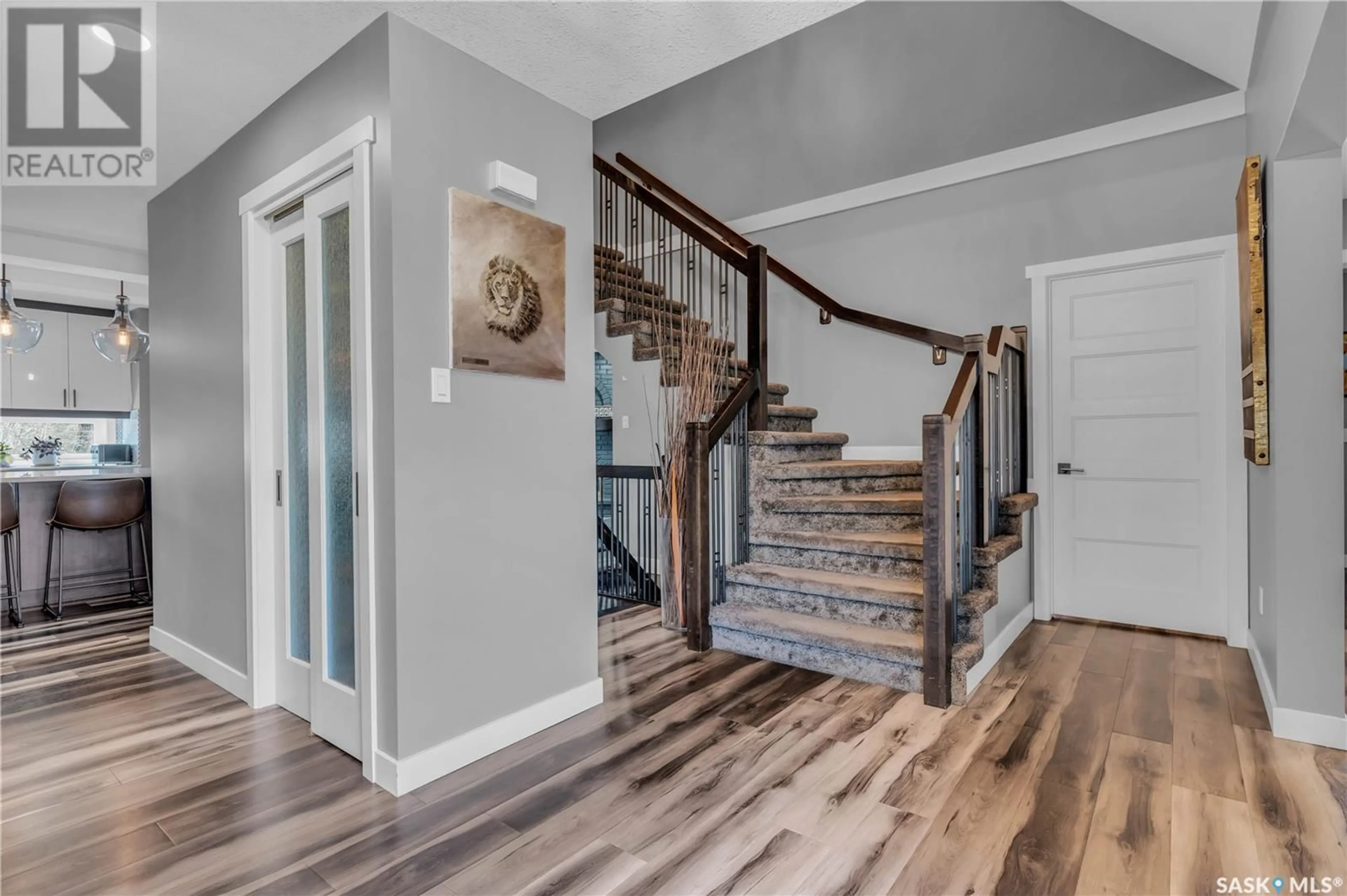 Indoor entryway for 31 RIDGEDALE BAY, White City Saskatchewan S4L5B1