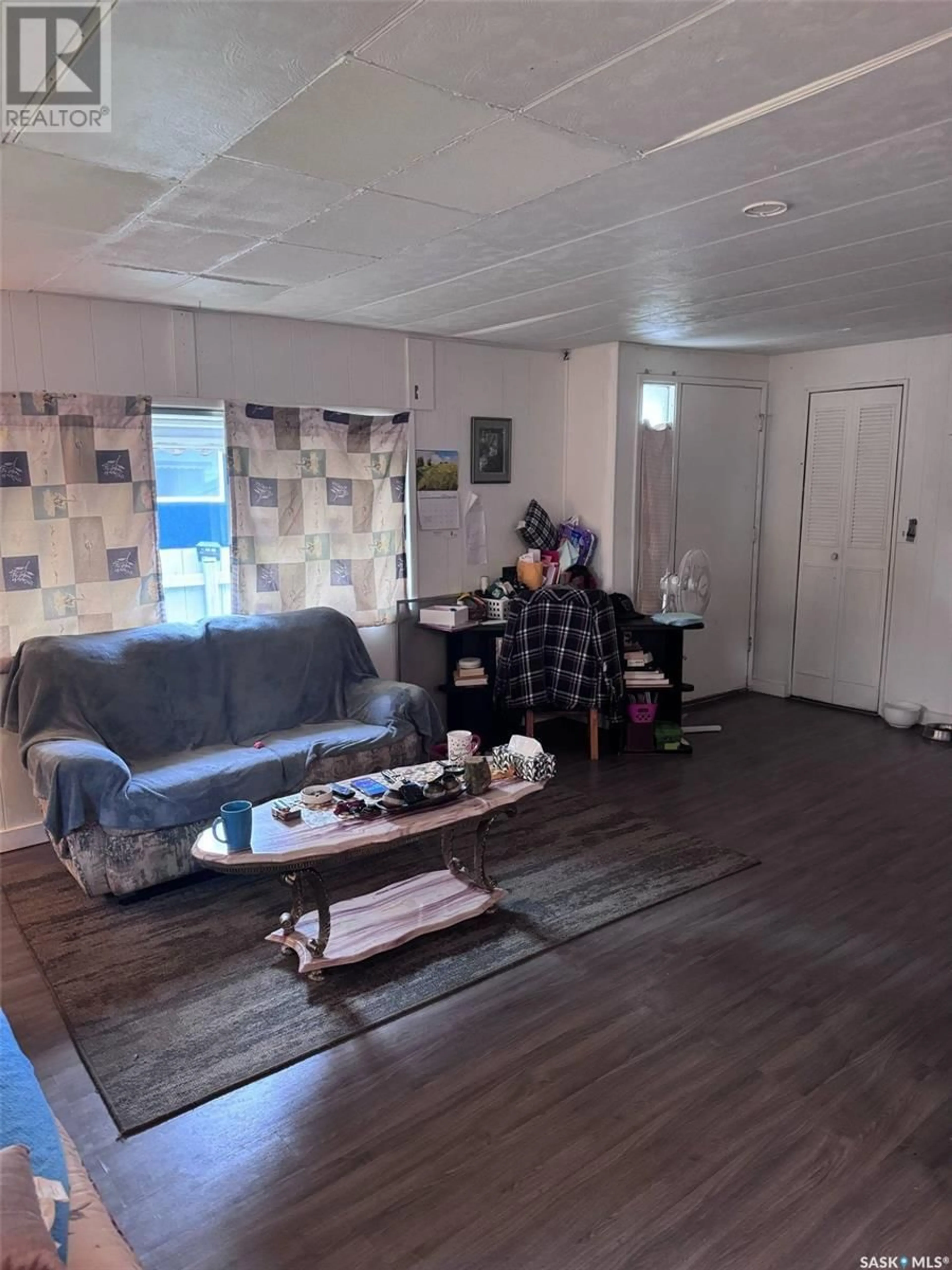A pic of a room for 307 ASPEN STREET, Maple Creek Saskatchewan S0N2S0
