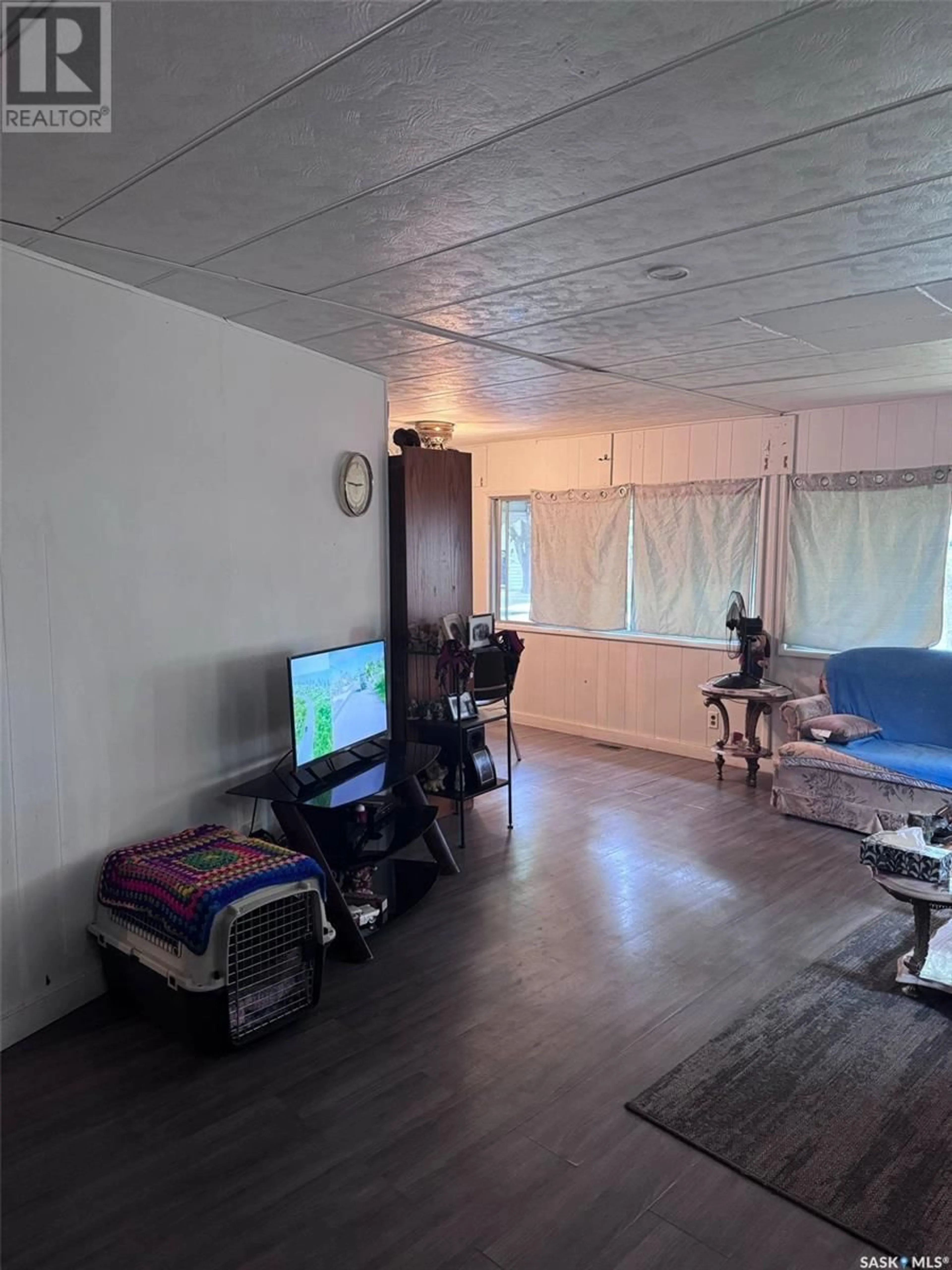 A pic of a room for 307 ASPEN STREET, Maple Creek Saskatchewan S0N2S0