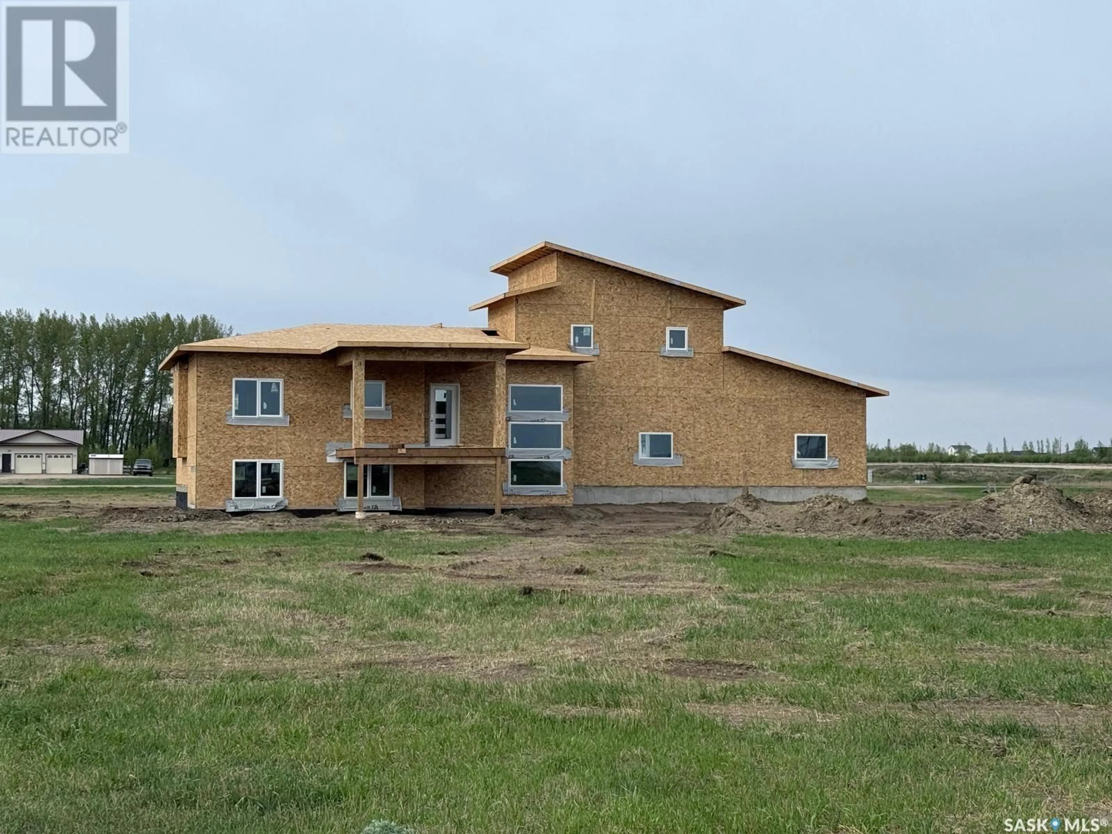 Home with vinyl exterior material, building for 94 RIDER PLACE, Dundurn Rm No. 314 Saskatchewan S7C0B6