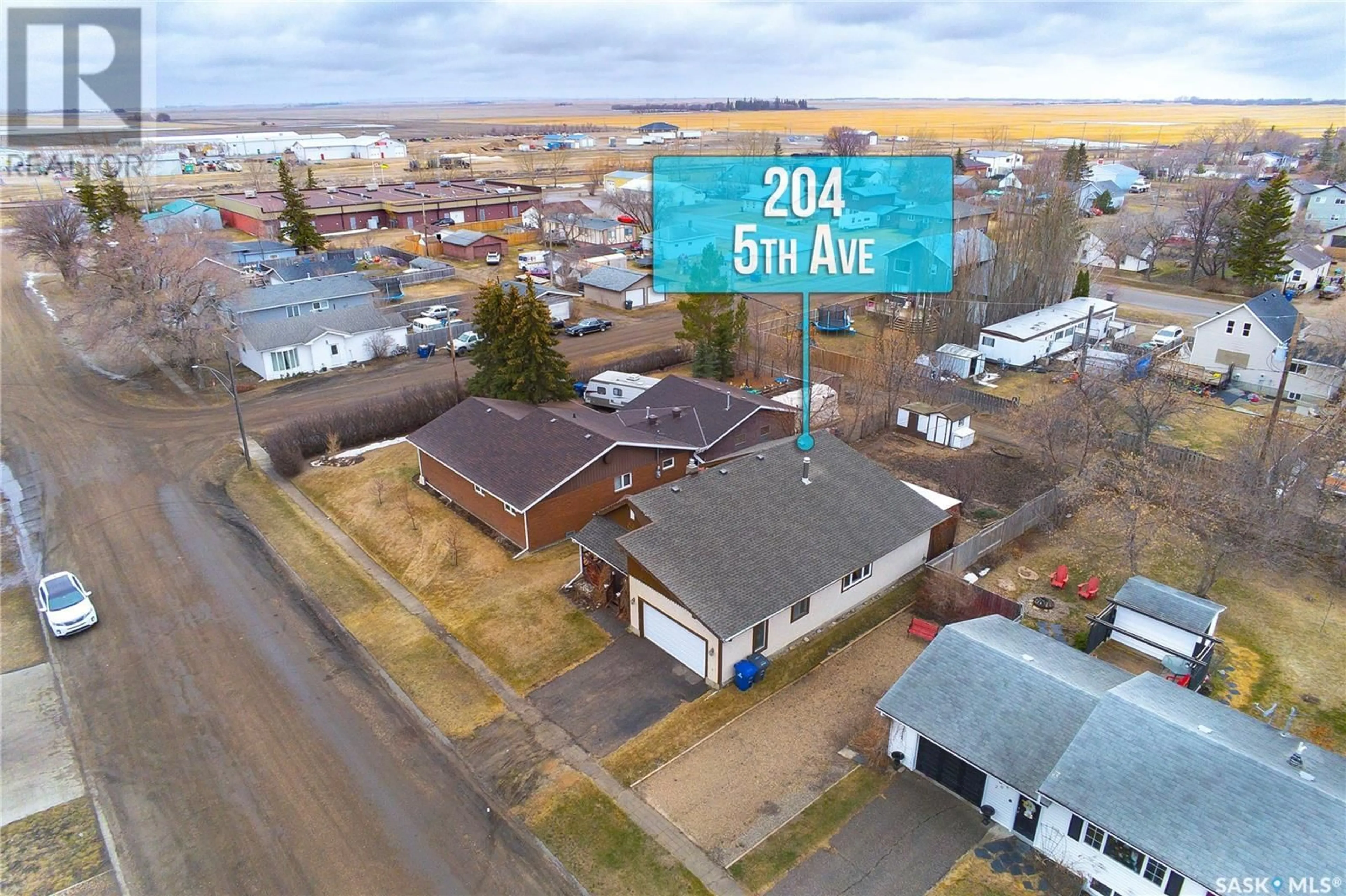 A pic from outside/outdoor area/front of a property/back of a property/a pic from drone, street for 204 5TH AVENUE, Aberdeen Saskatchewan S0K0A0
