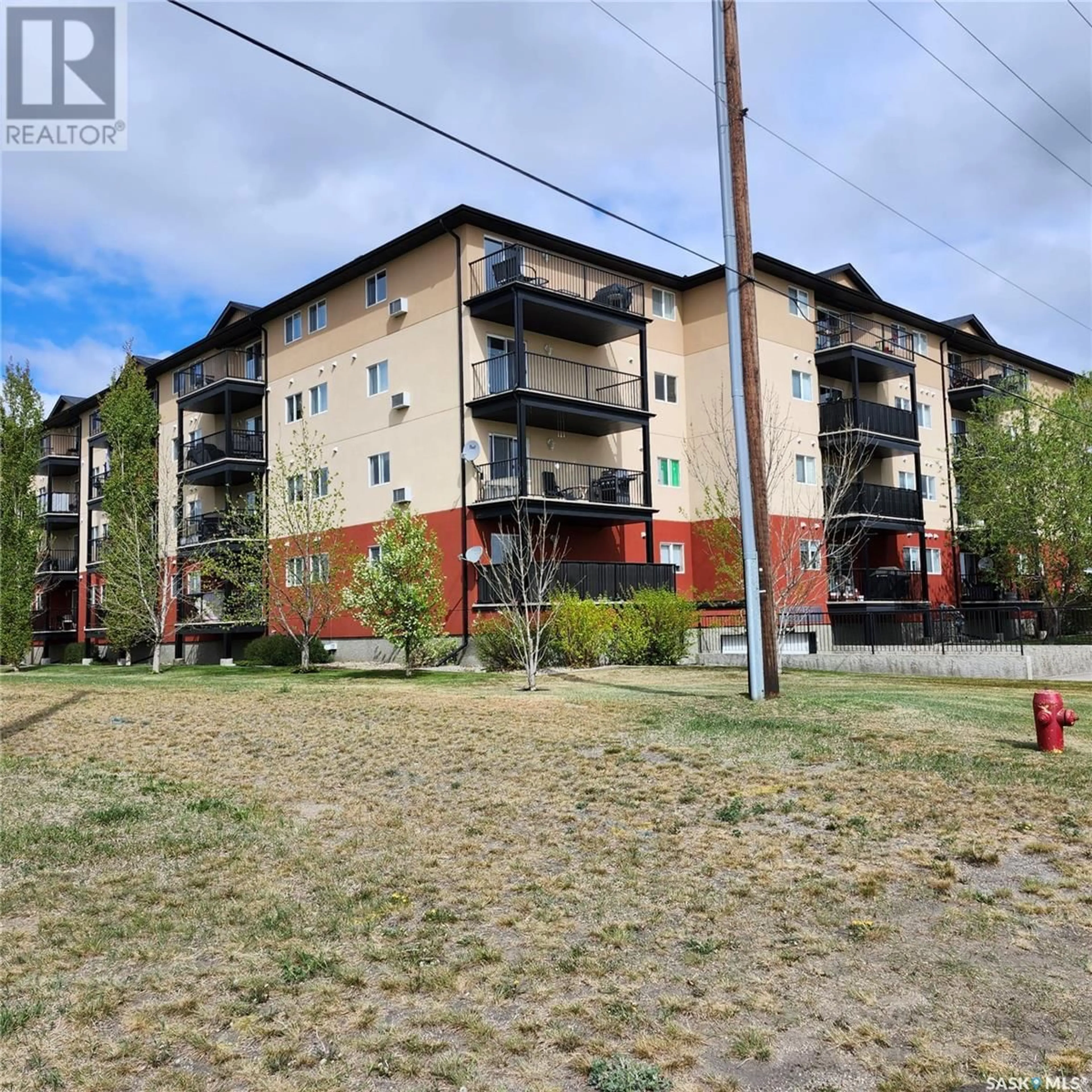 Unknown for 100 - 108 1ST AVENUE, Warman Saskatchewan S0K0A1