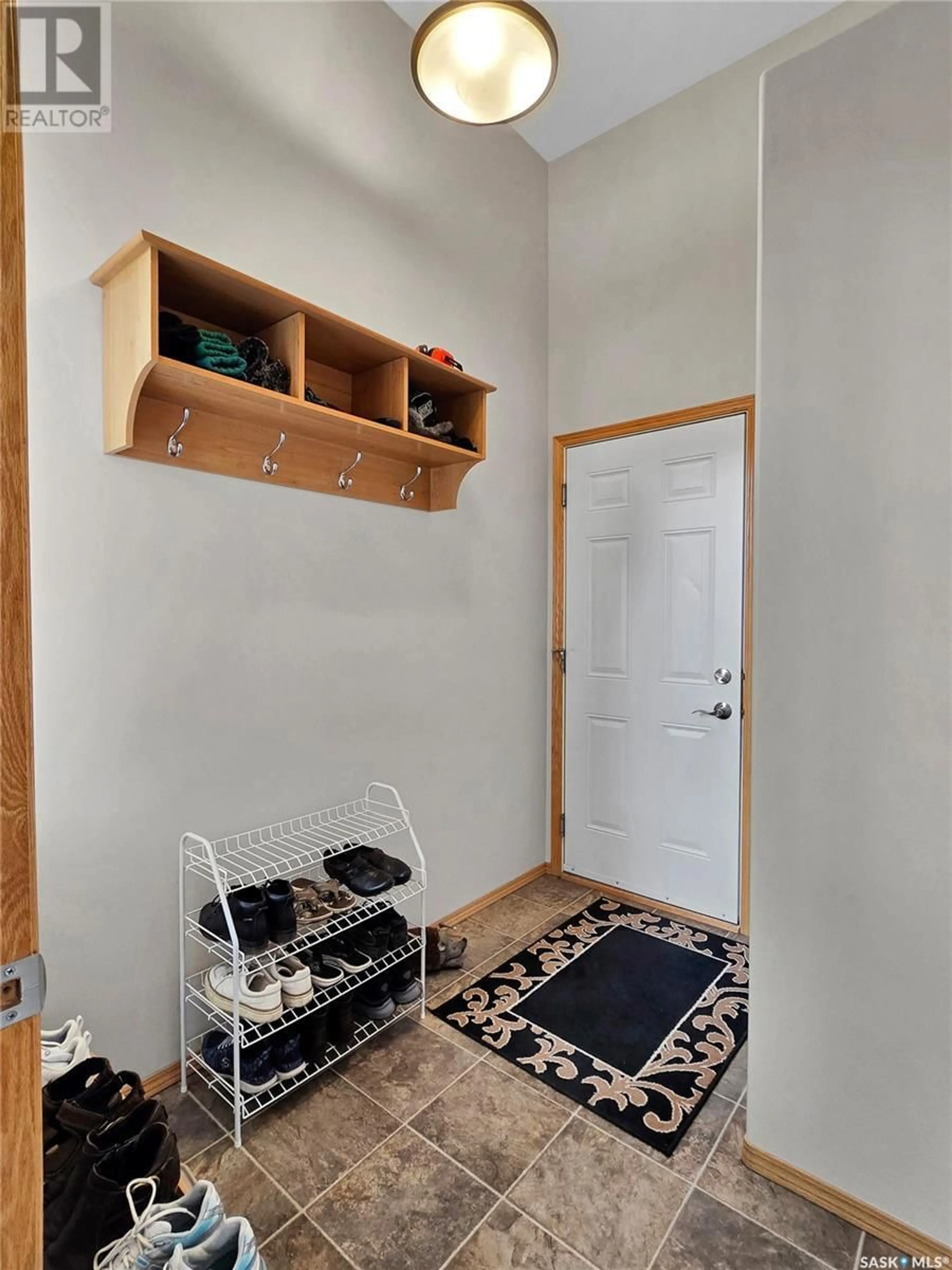 Indoor entryway for 520 ENS LANE, Warman Saskatchewan S0K4S0