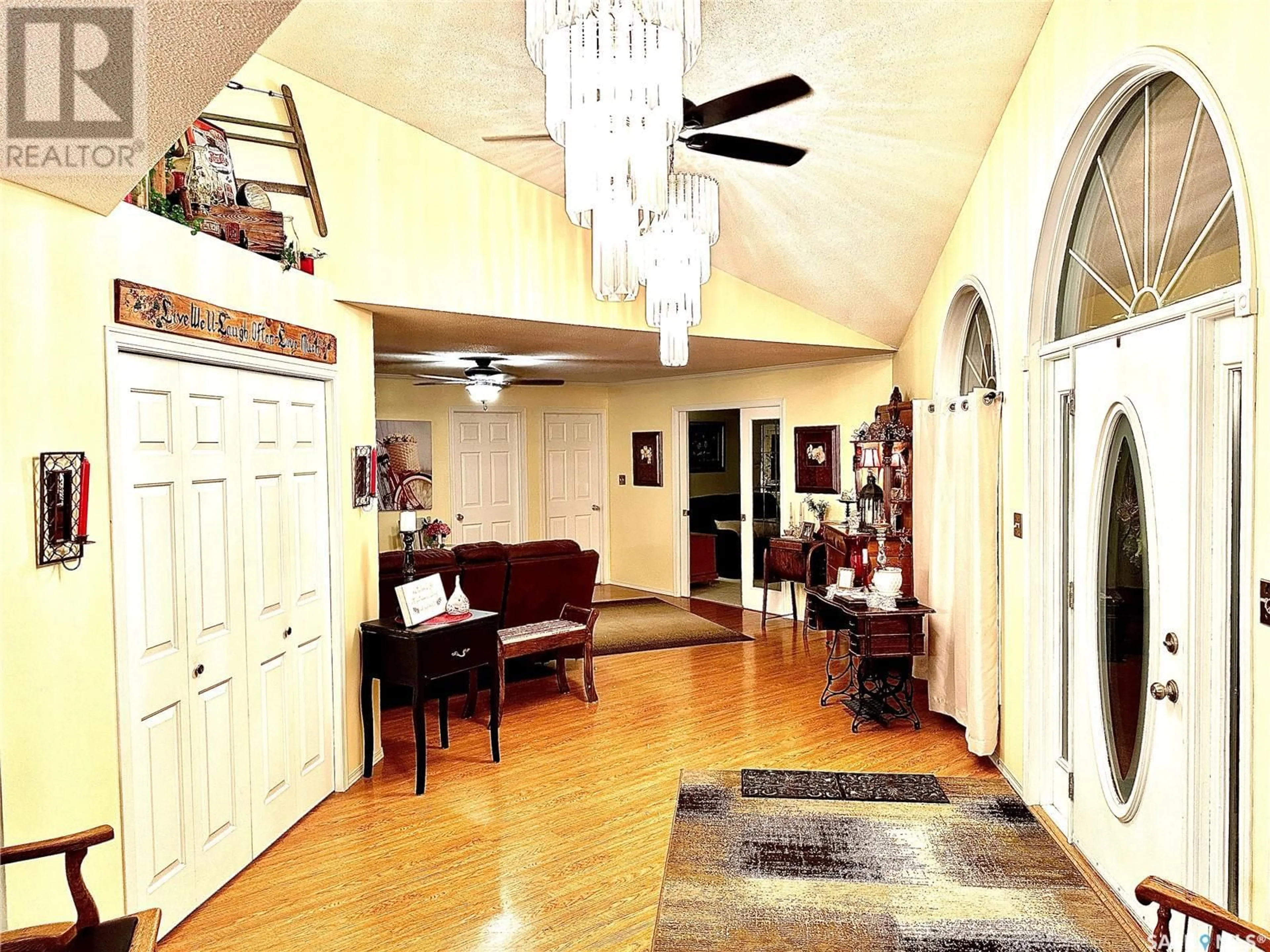 Indoor foyer for WALDHEIM ACREAGE, Laird Rm No. 404 Saskatchewan S0K4R0