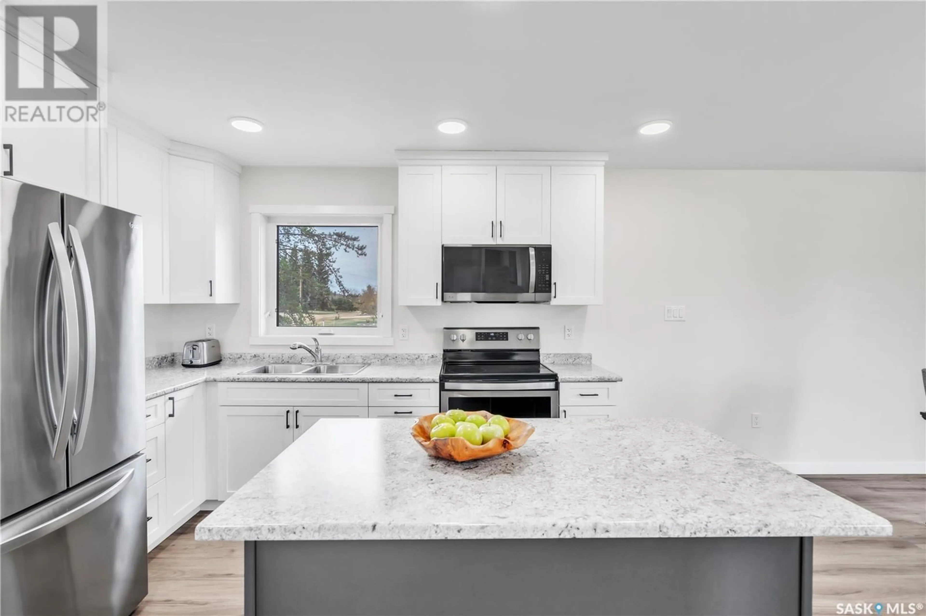 Contemporary kitchen, ceramic/tile floor for 126 2ND STREET, Pierceland Saskatchewan S0M2K0